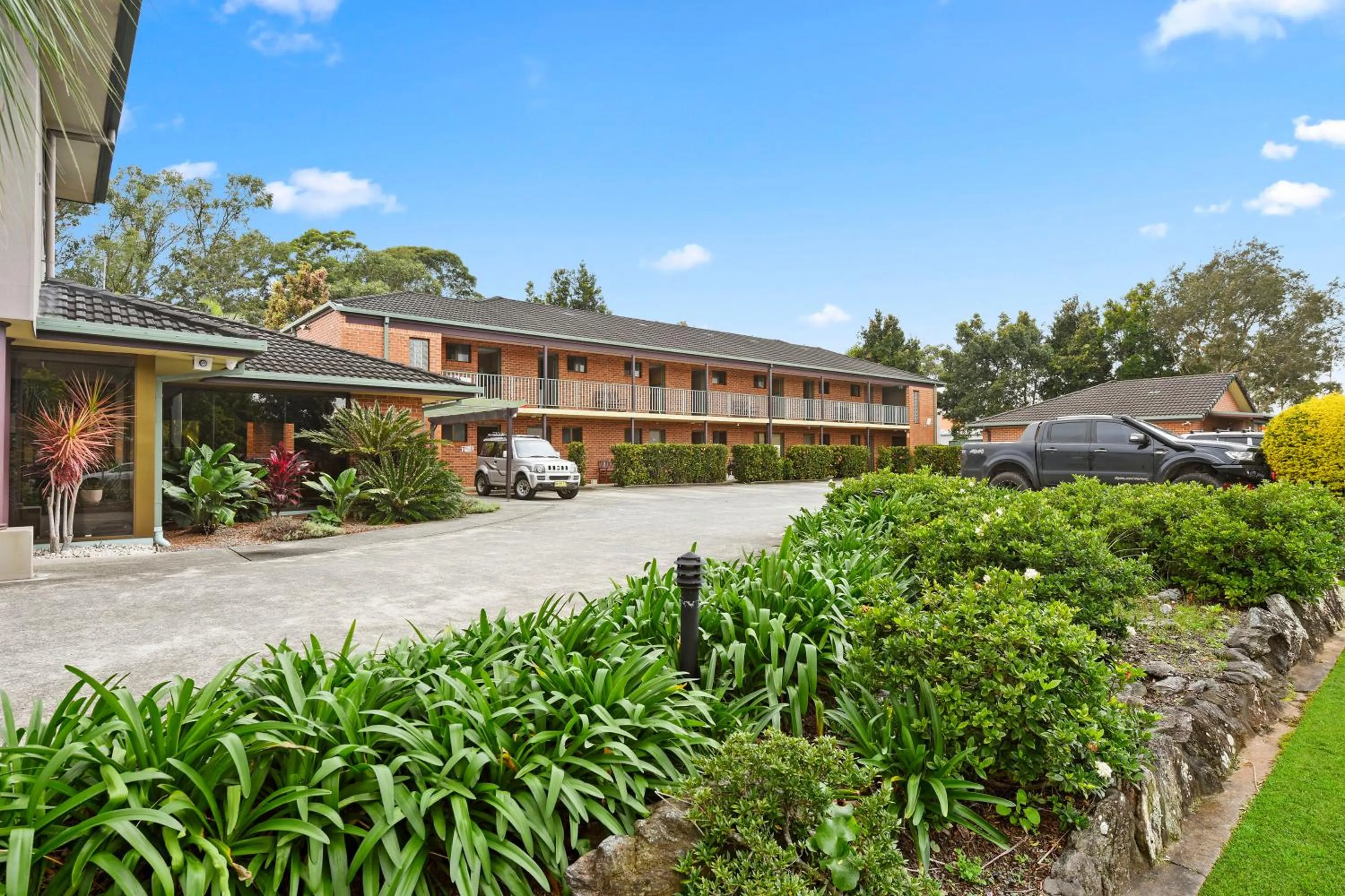 Property building in Macquarie Barracks Motor Inn