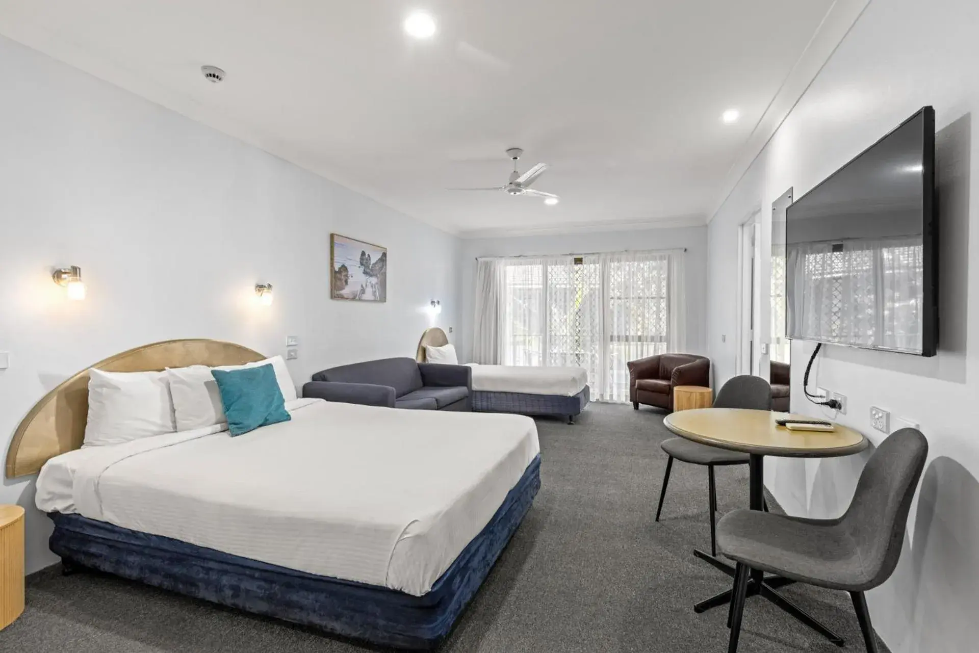 Deluxe Twin Room - Not Pet Friendly in Macquarie Barracks Motor Inn Deluxe Twin Room - Not Pet Friendly in Macquarie Barracks Motor Inn