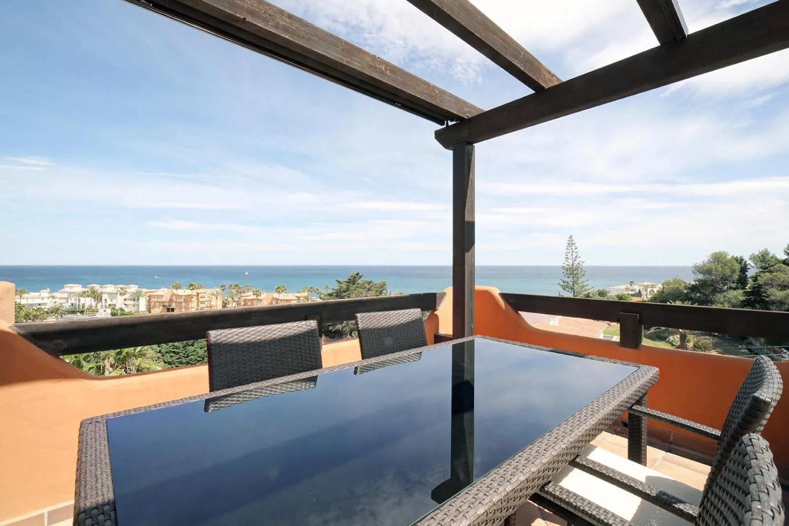 Jardines De Nueva Galera Cozy Penthouse