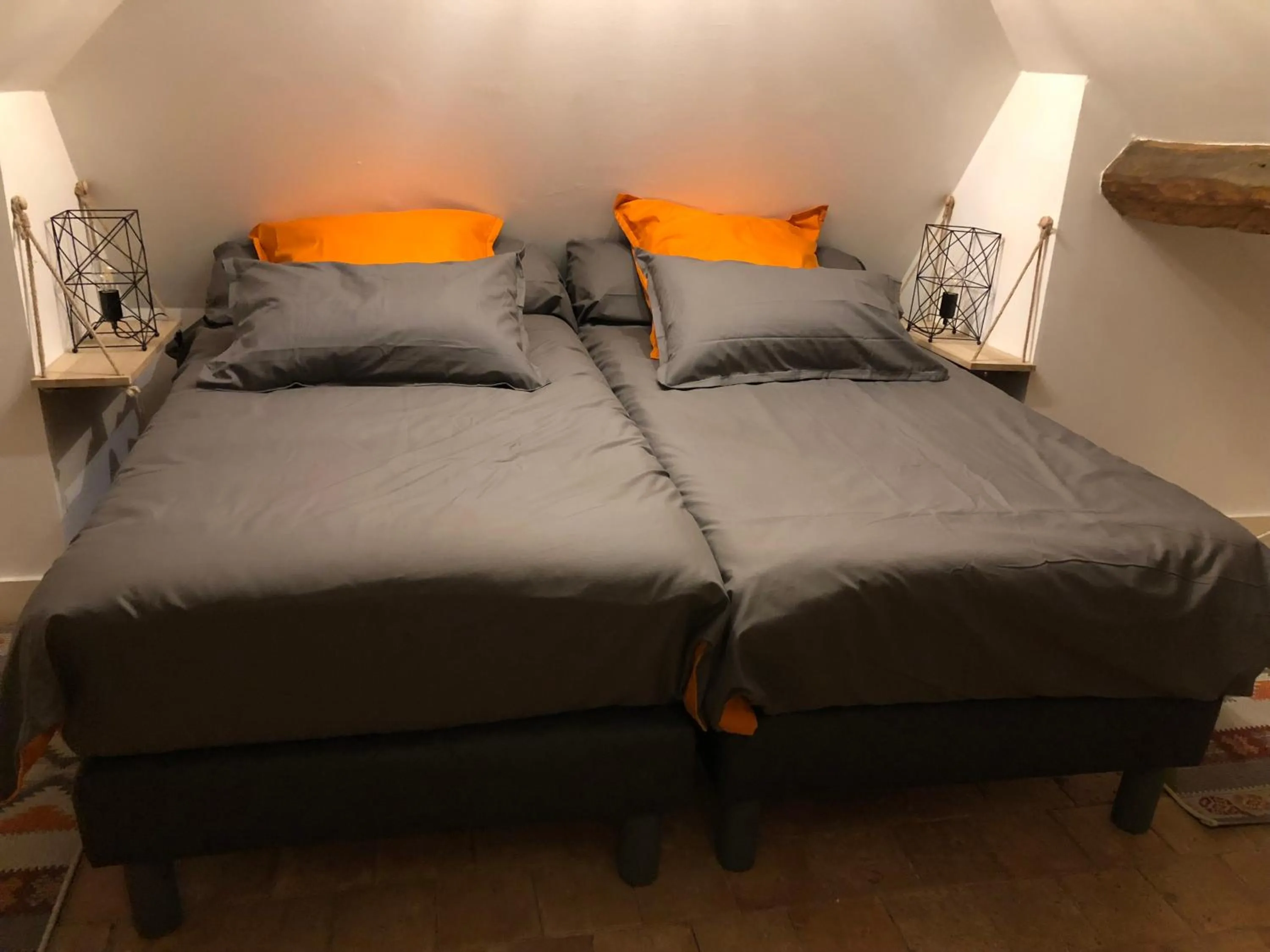 Bed in Le Regisseur