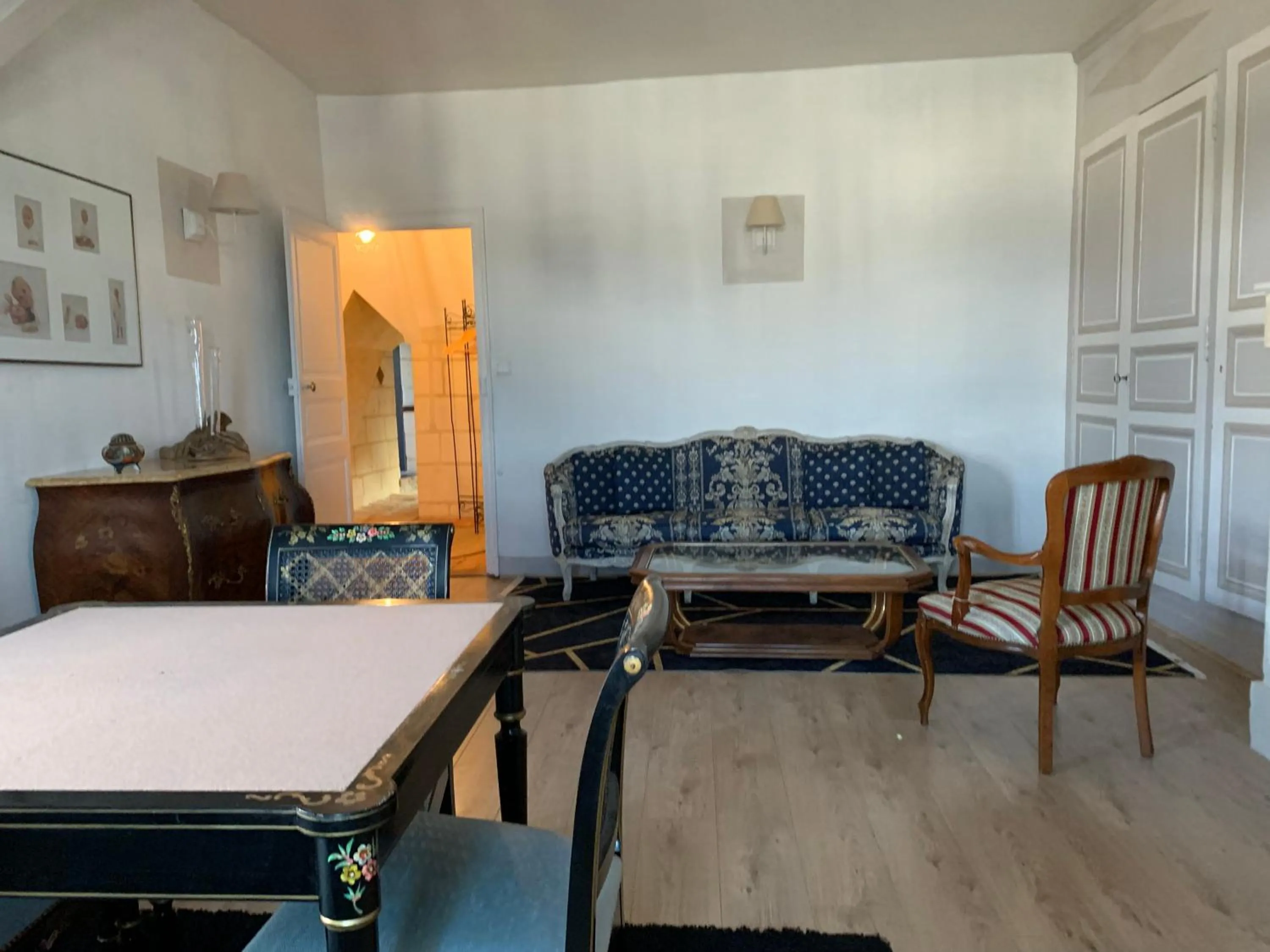 TV and multimedia in Le Regisseur
