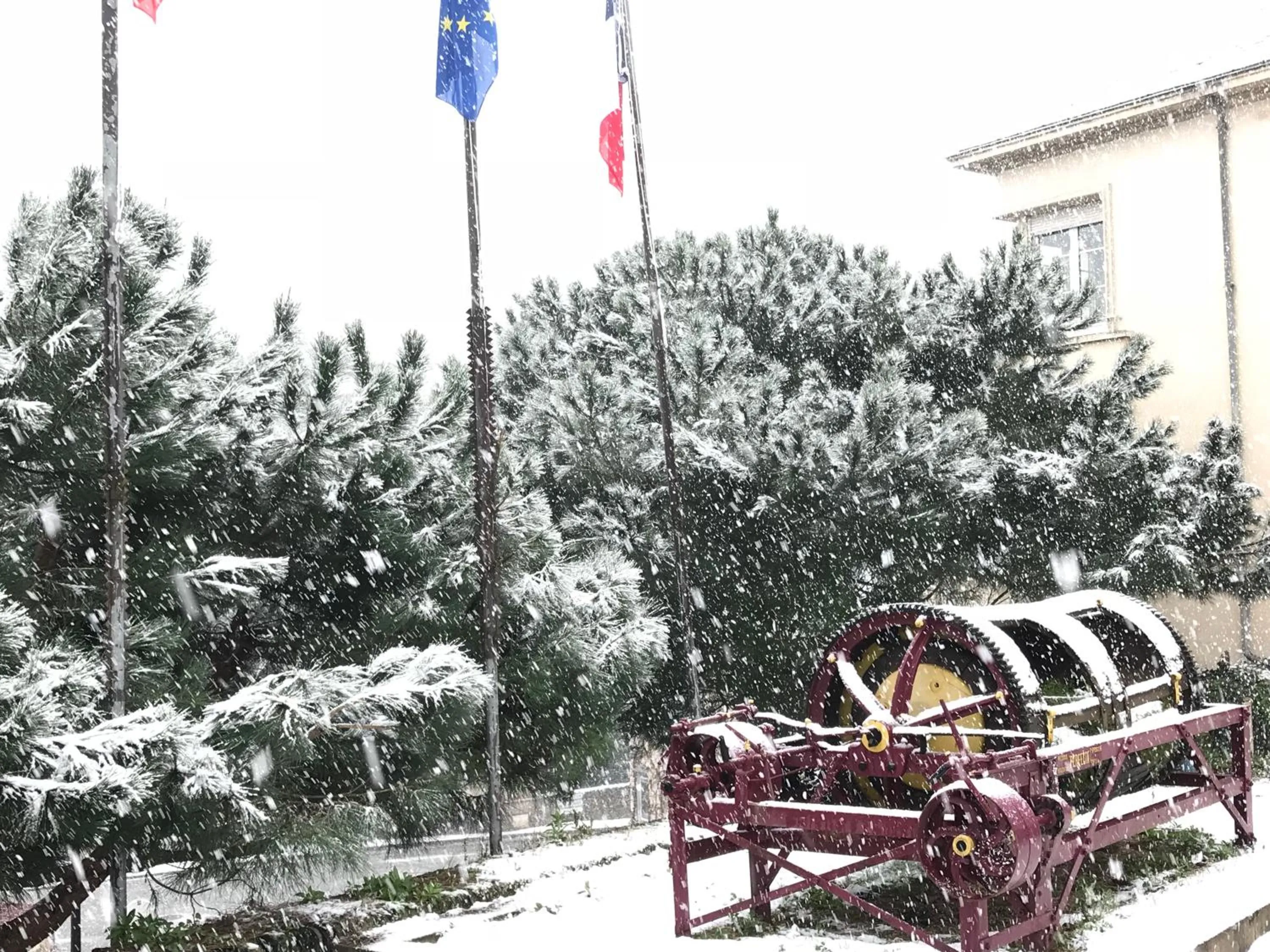 Day in Le Regisseur