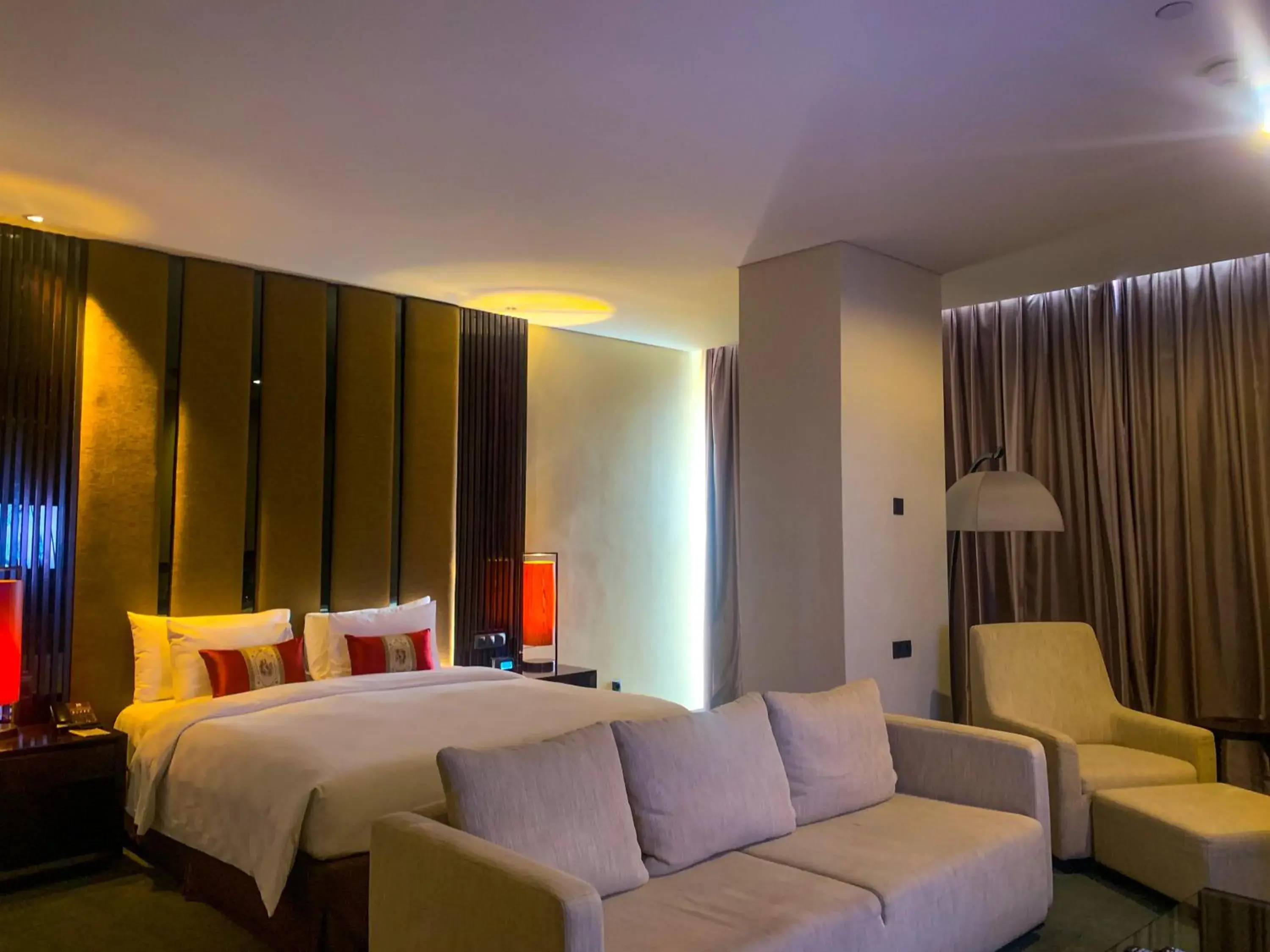 Junior Suite in PO Hotel Semarang Junior Suite in PO Hotel Semarang