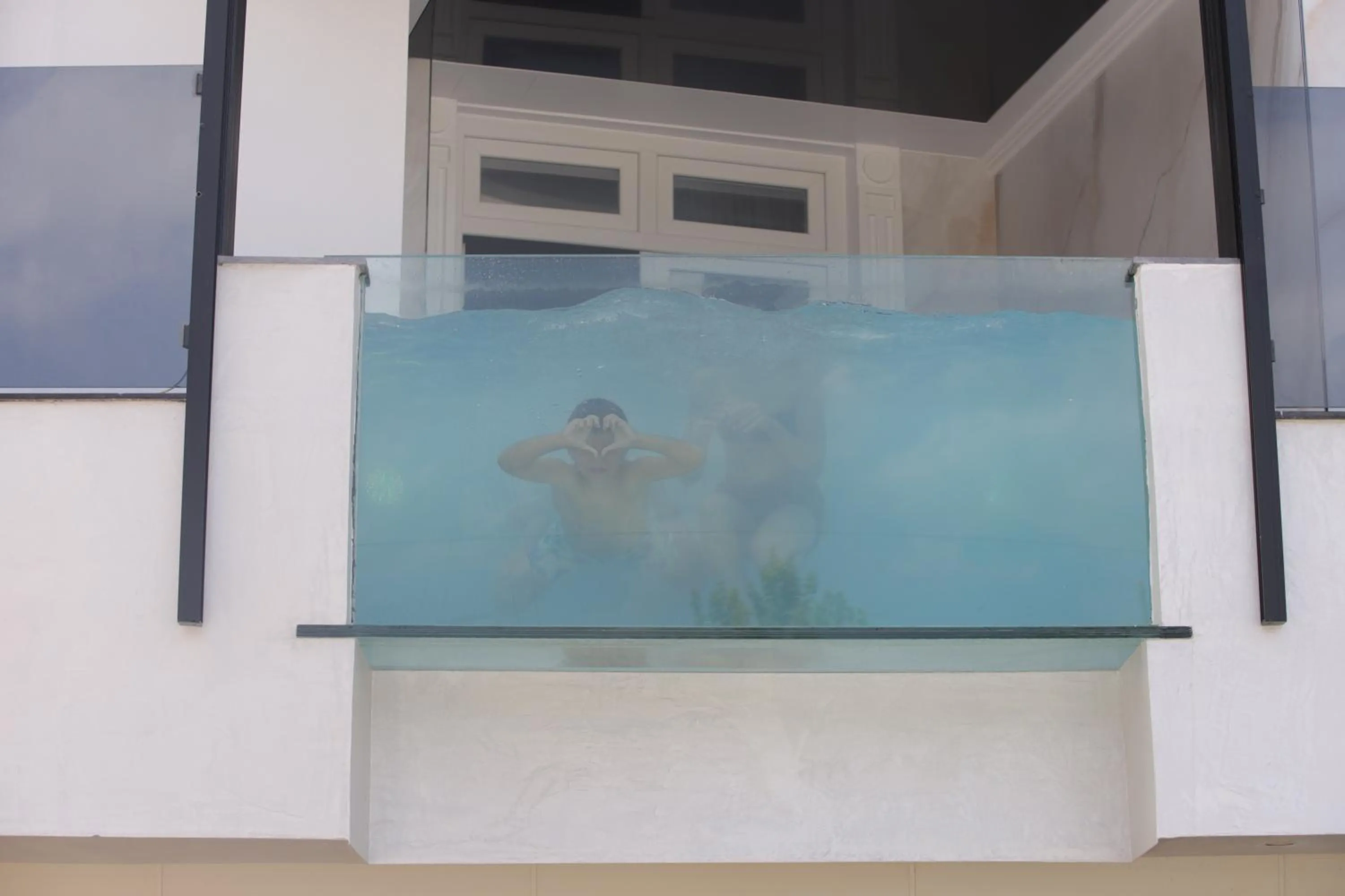 Swimming pool in Vila One Beach Hotel