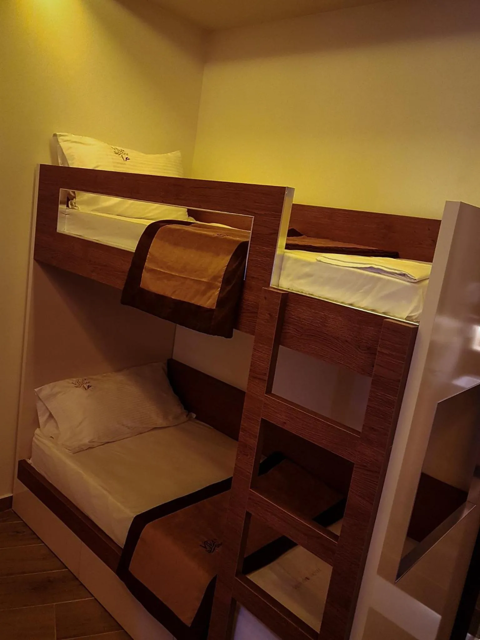 Bedroom, Bed in Vila One Beach Hotel