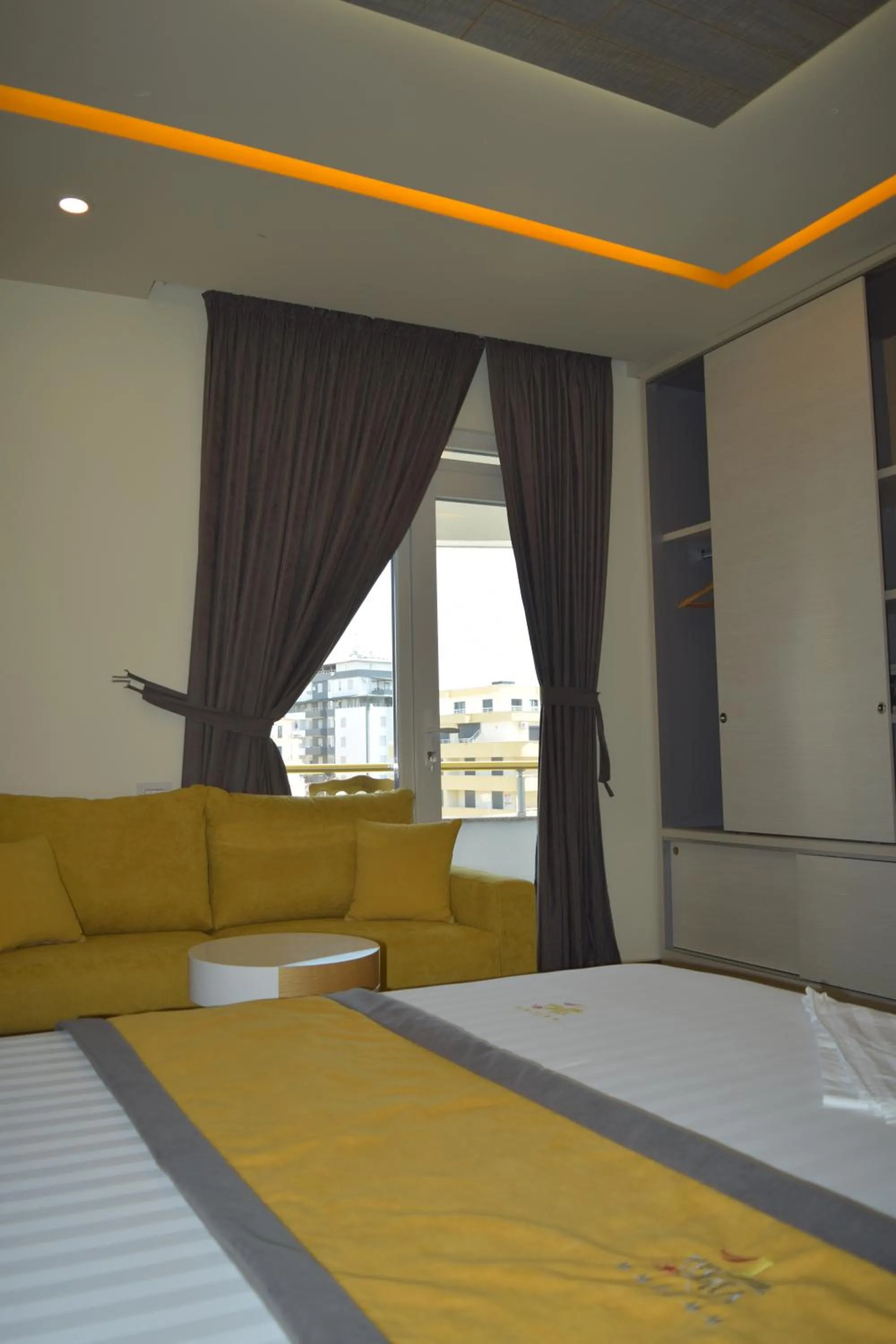 Photo of the whole room, Bed in Vila One Beach Hotel