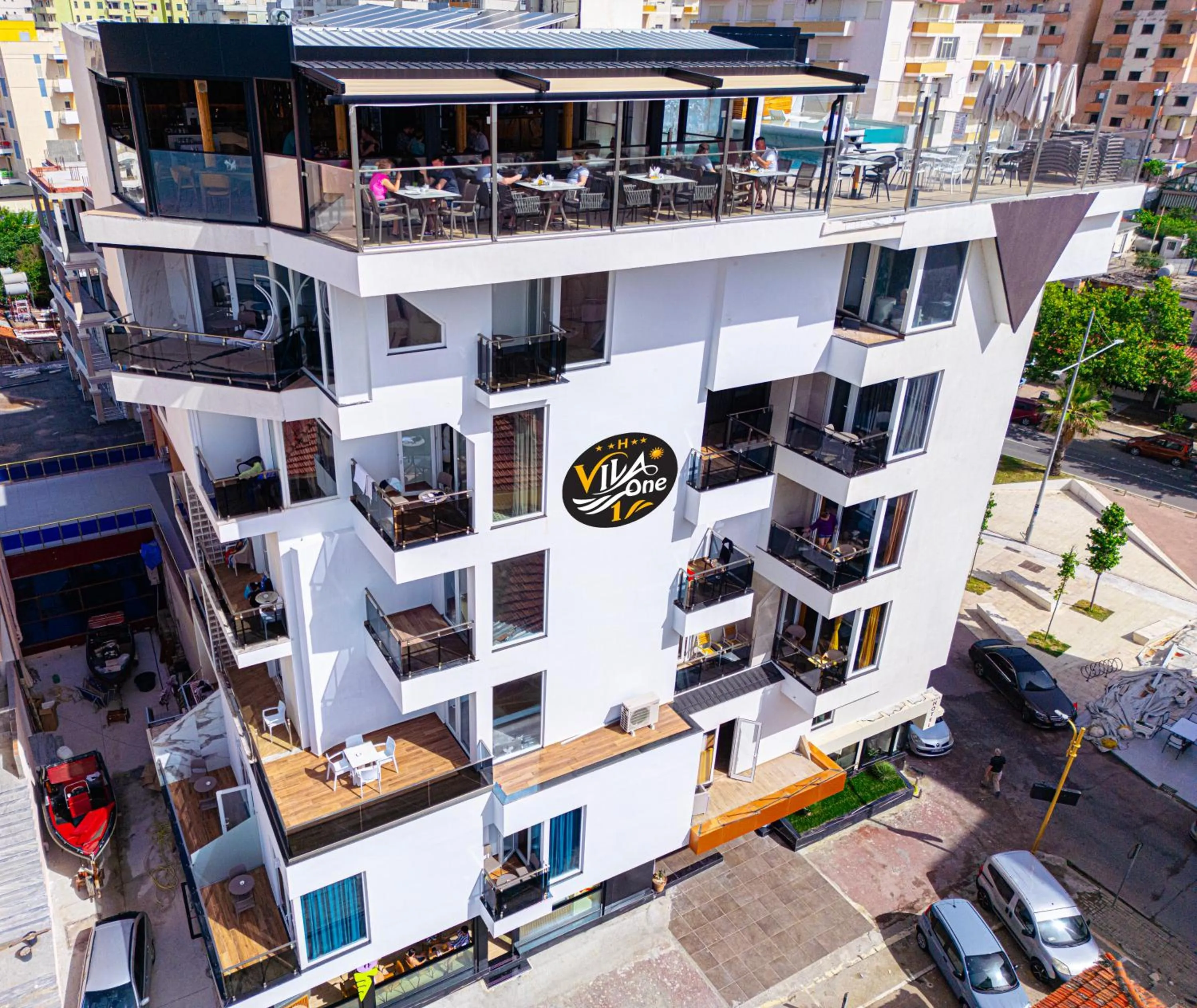 Property building in Vila One Beach Hotel