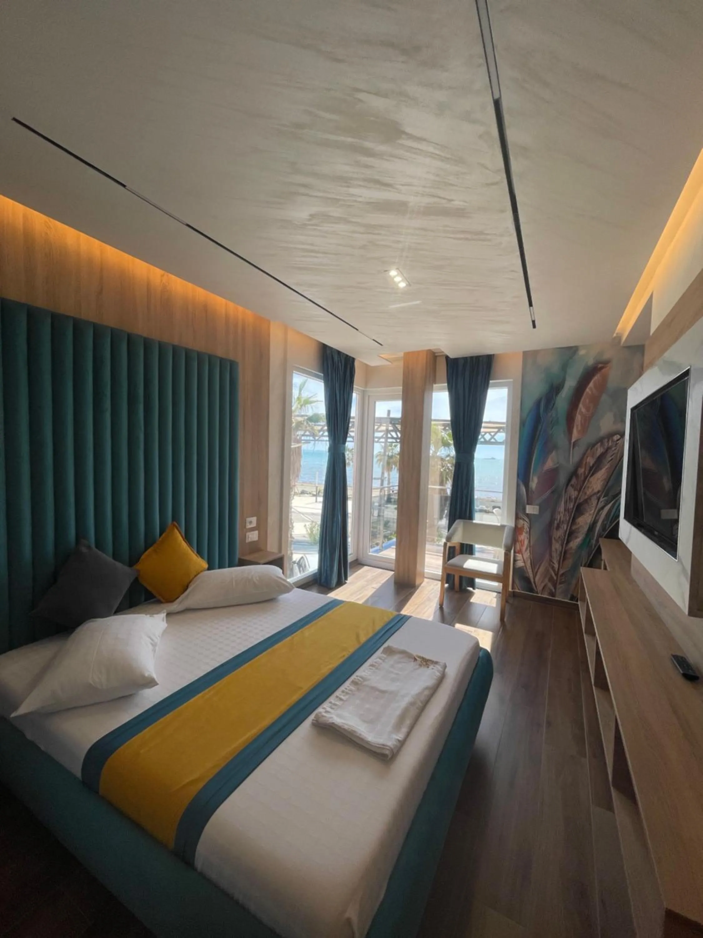 Sea view, Bed in Vila One Beach Hotel