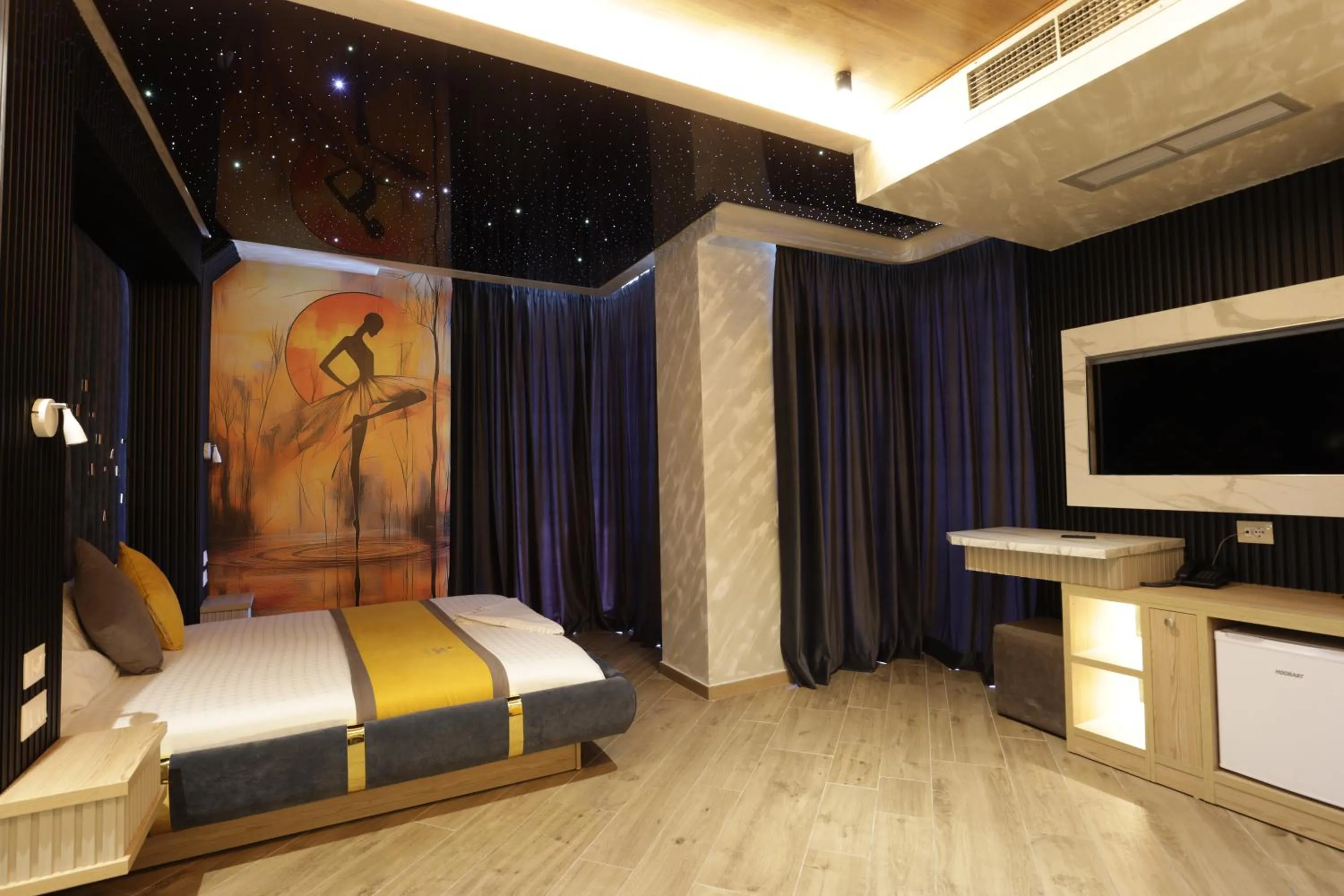 Bedroom, Bed in Vila One Beach Hotel