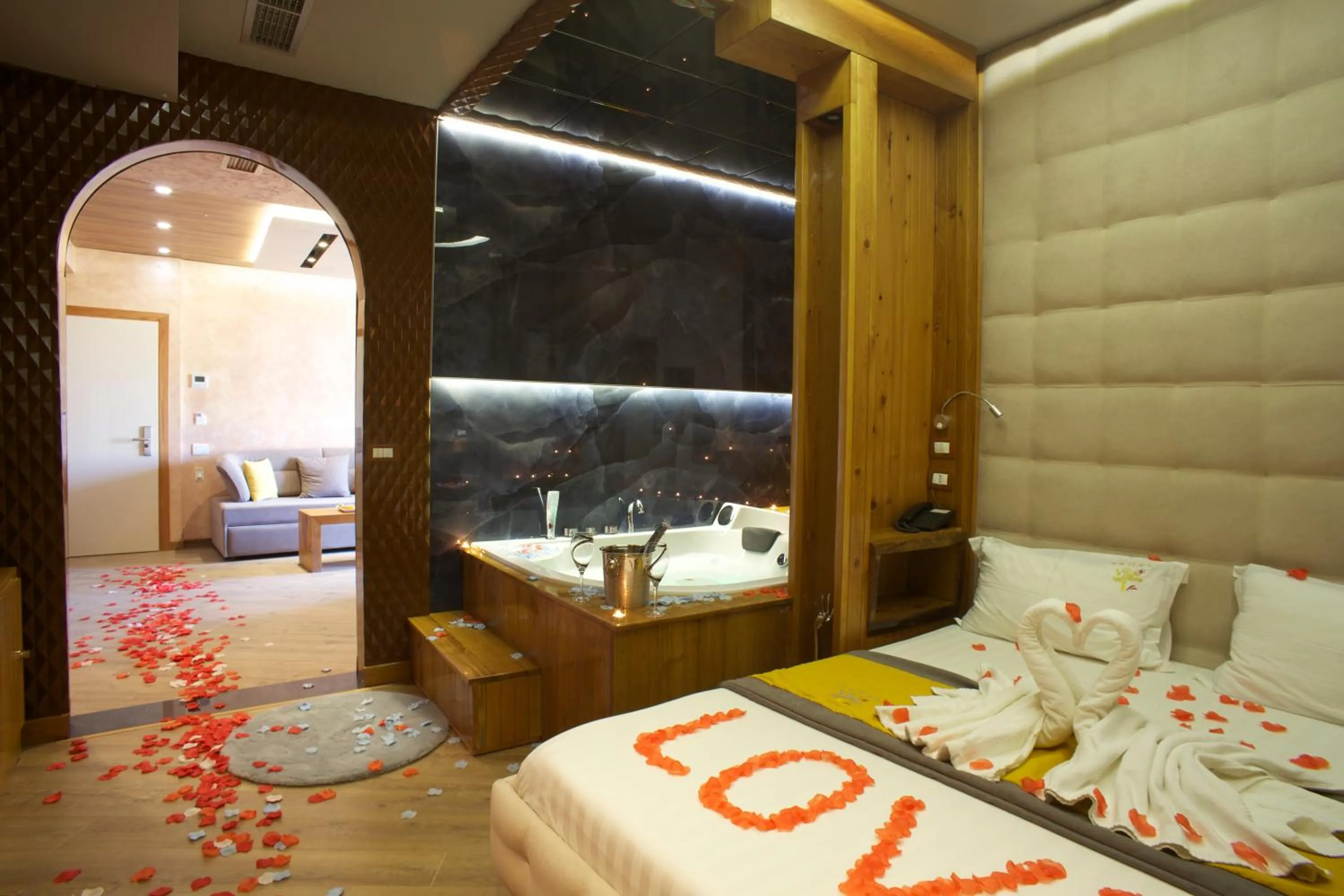 Living room, Bed in Vila One Beach Hotel