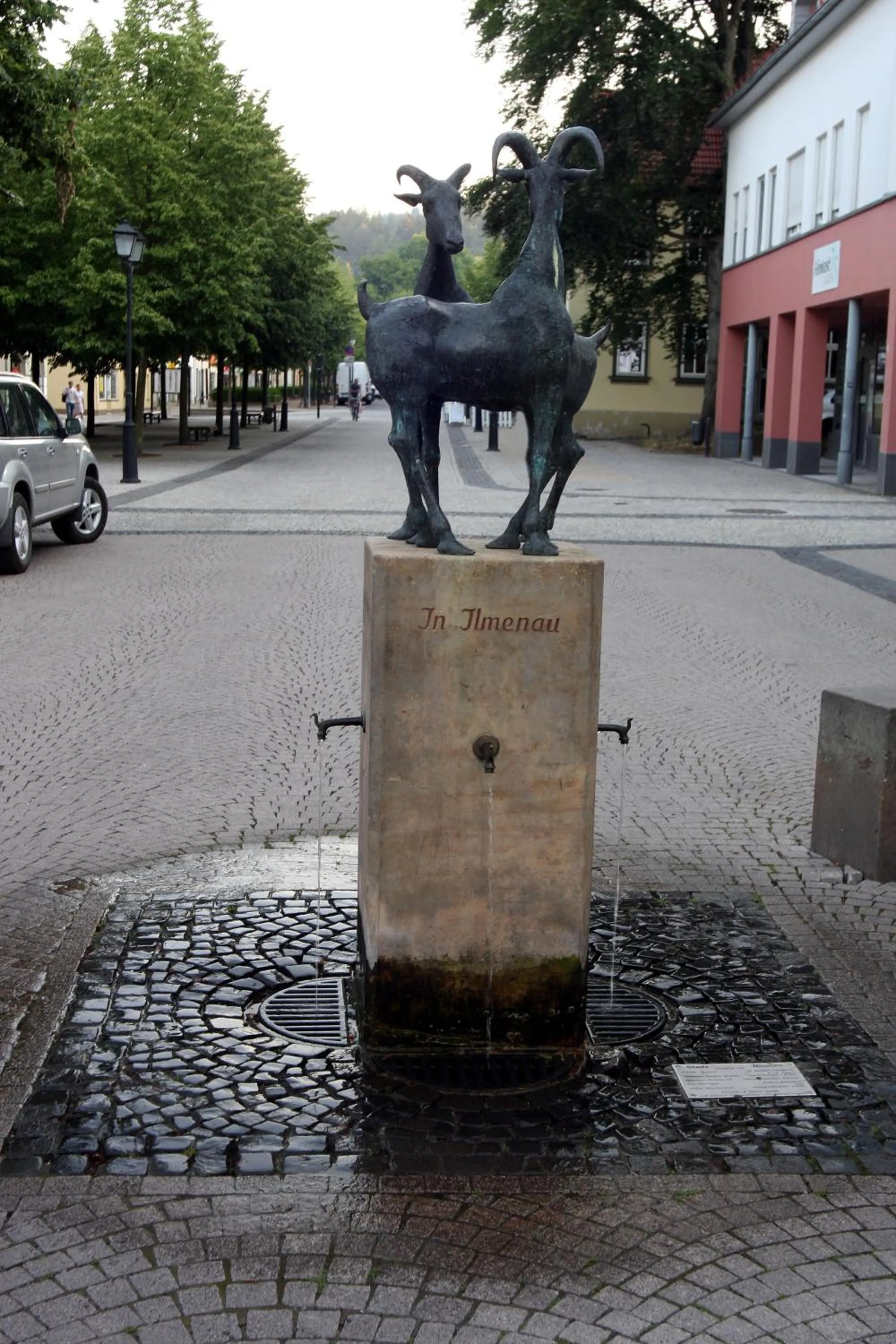 Nearby landmark in Ilmenauer Hof