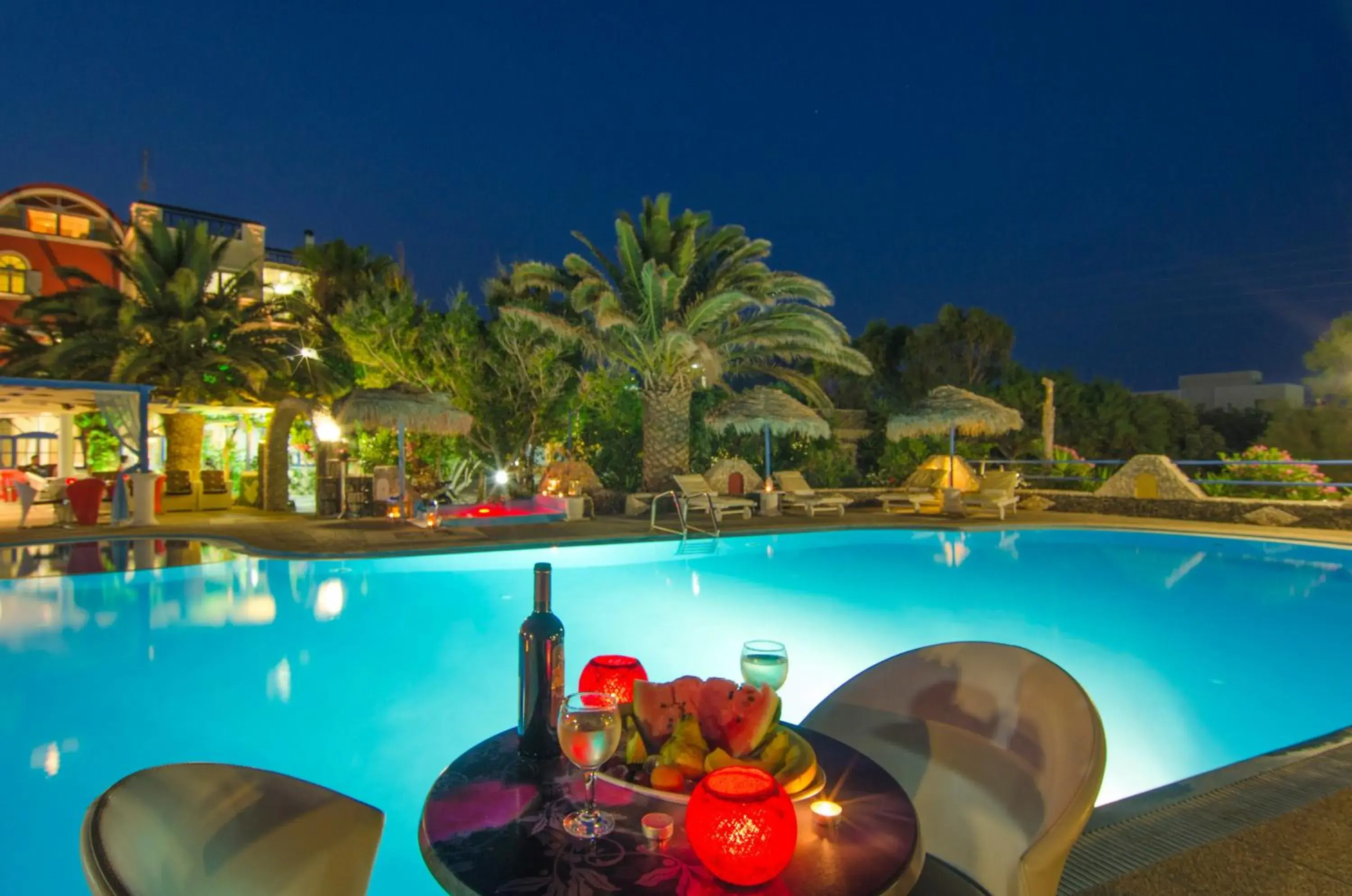 Swimming pool in Pantheon Hotel Swimming pool in Pantheon Hotel