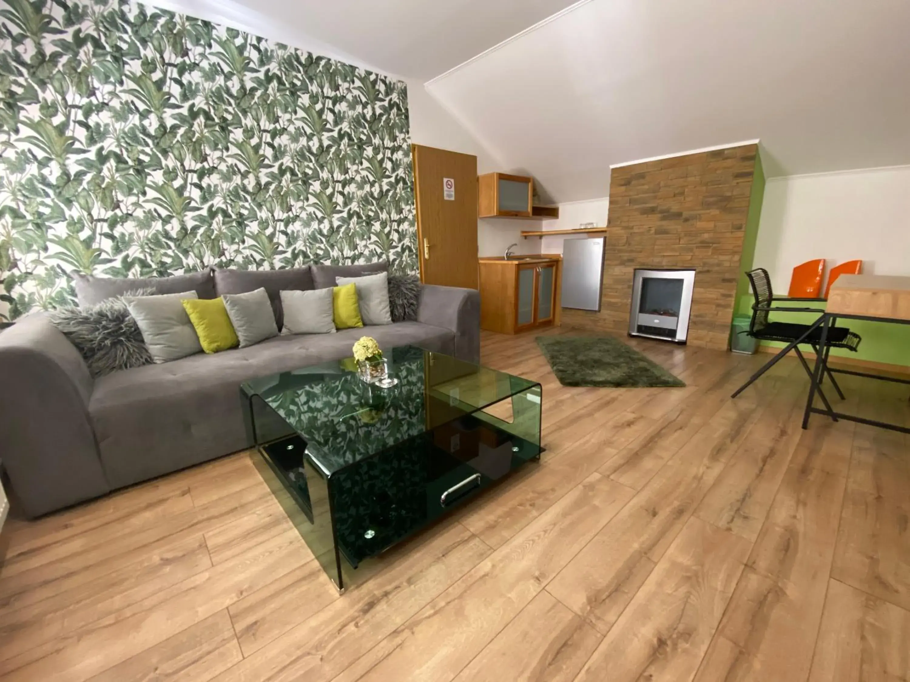 Apartment with Double Bed - single occupancy in Penzión Hradby Apartment with Double Bed - single occupancy in Penzión Hradby