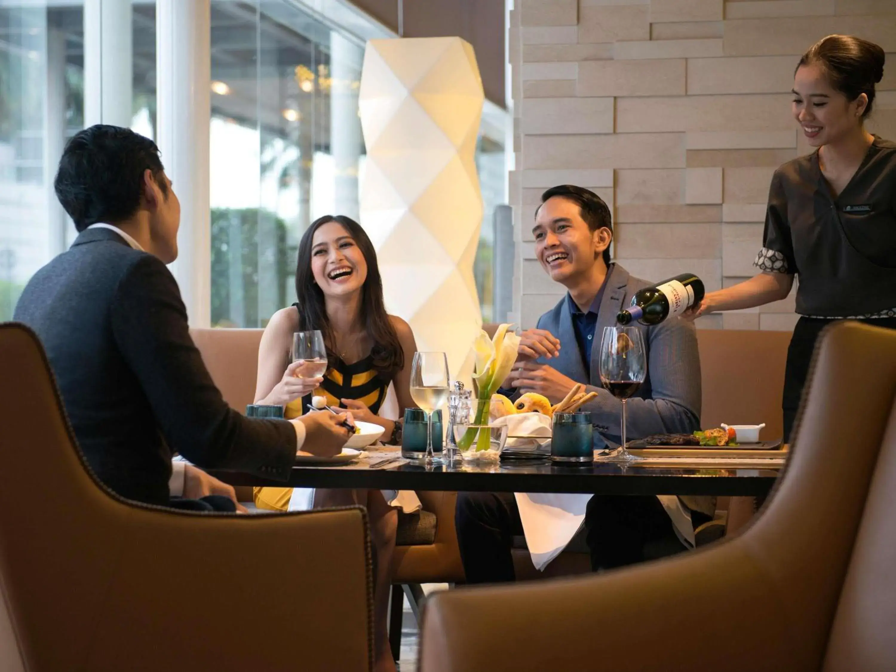 Restaurant/places to eat in Pullman Jakarta Indonesia Restaurant/places to eat in Pullman Jakarta Indonesia