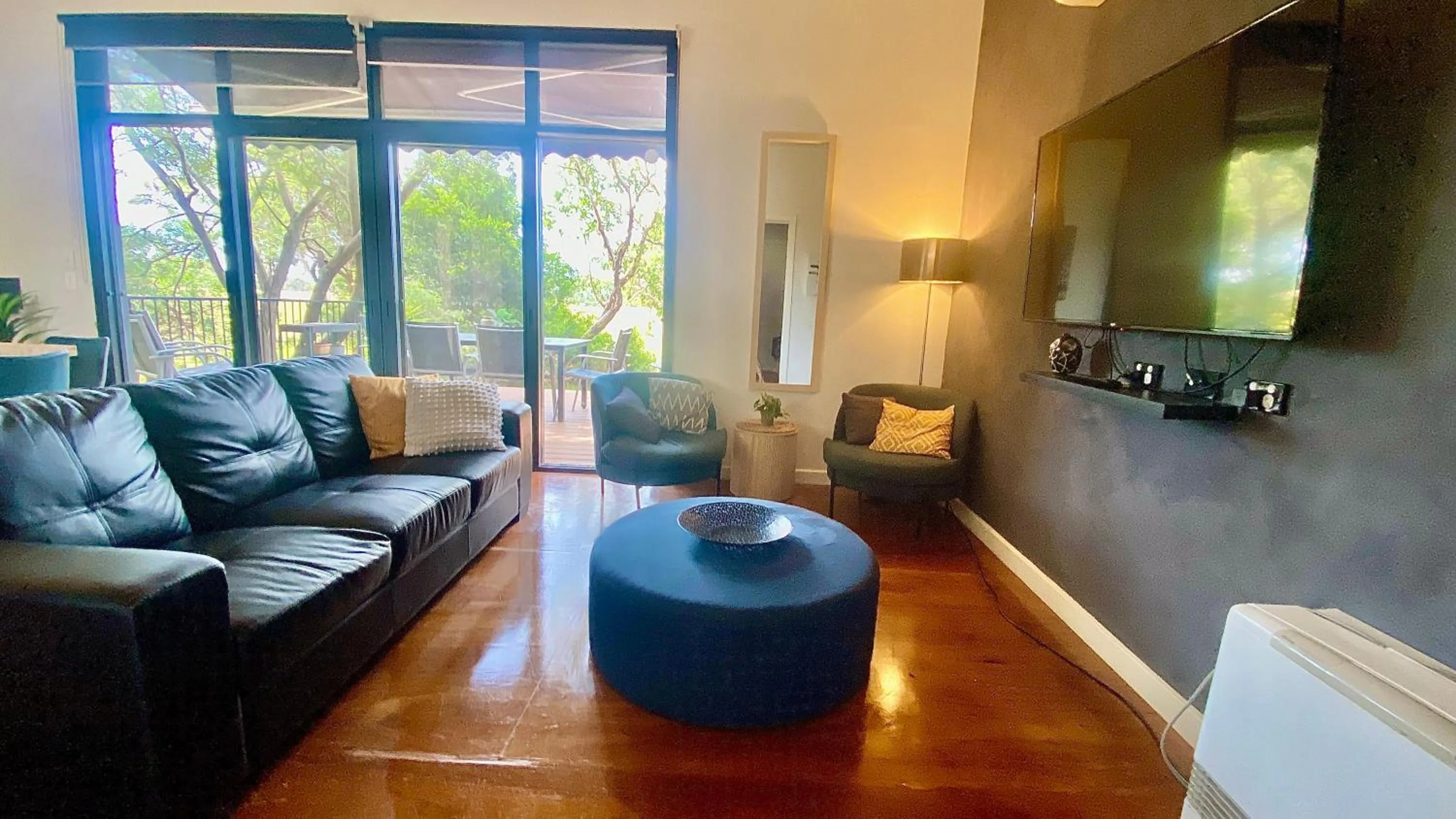 TV and multimedia in The Nature Resort Villas Ramada Resort