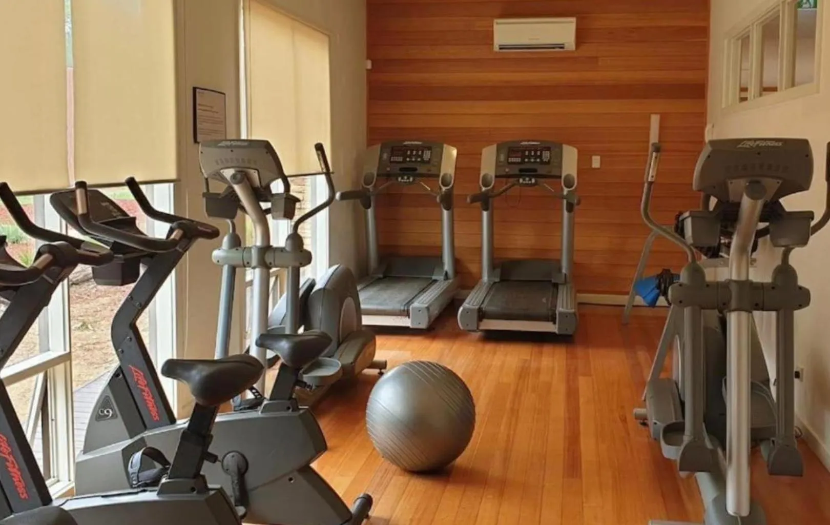 Fitness centre/facilities in The Nature Resort Villas Ramada Resort