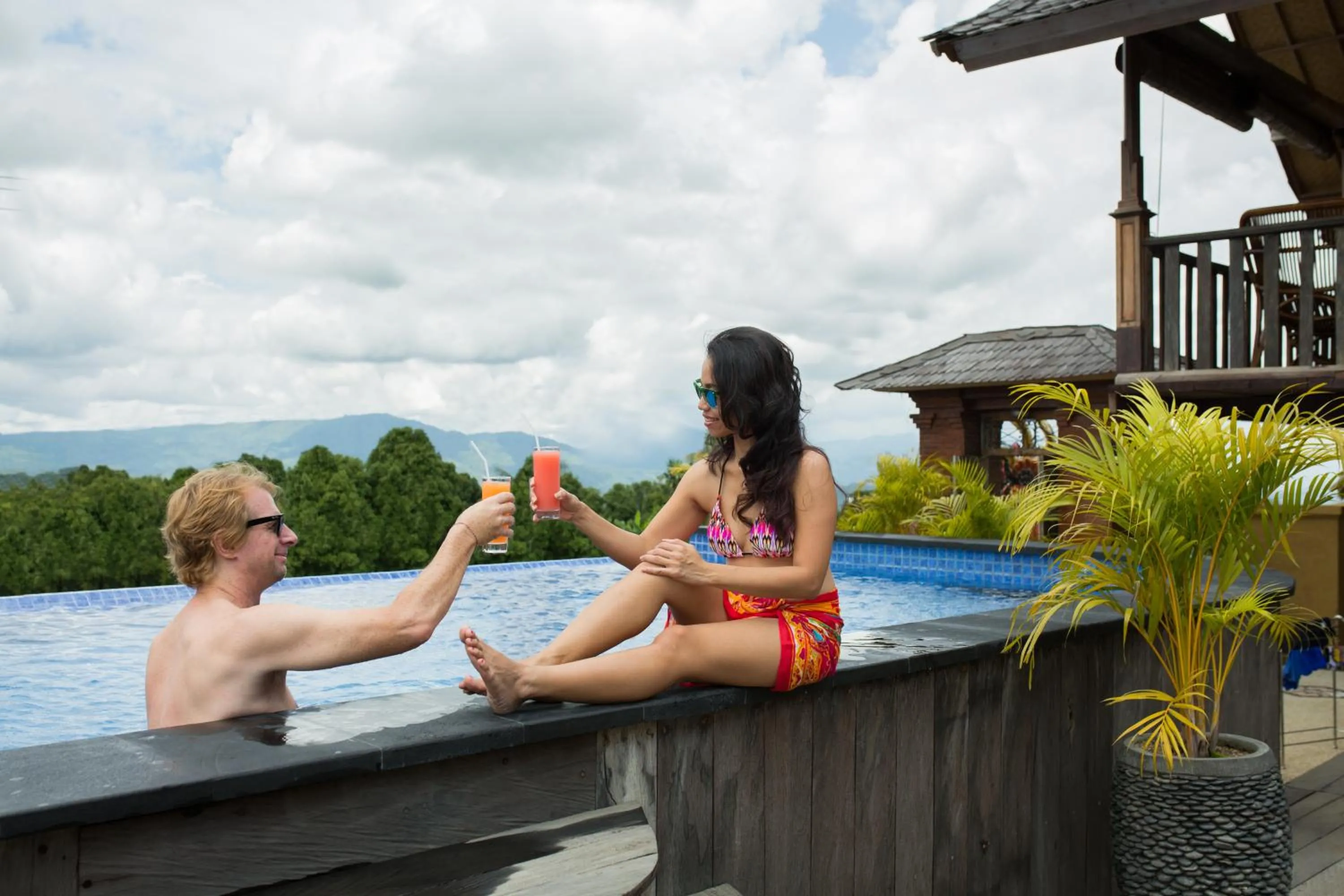 Swimming pool in I Guci Home