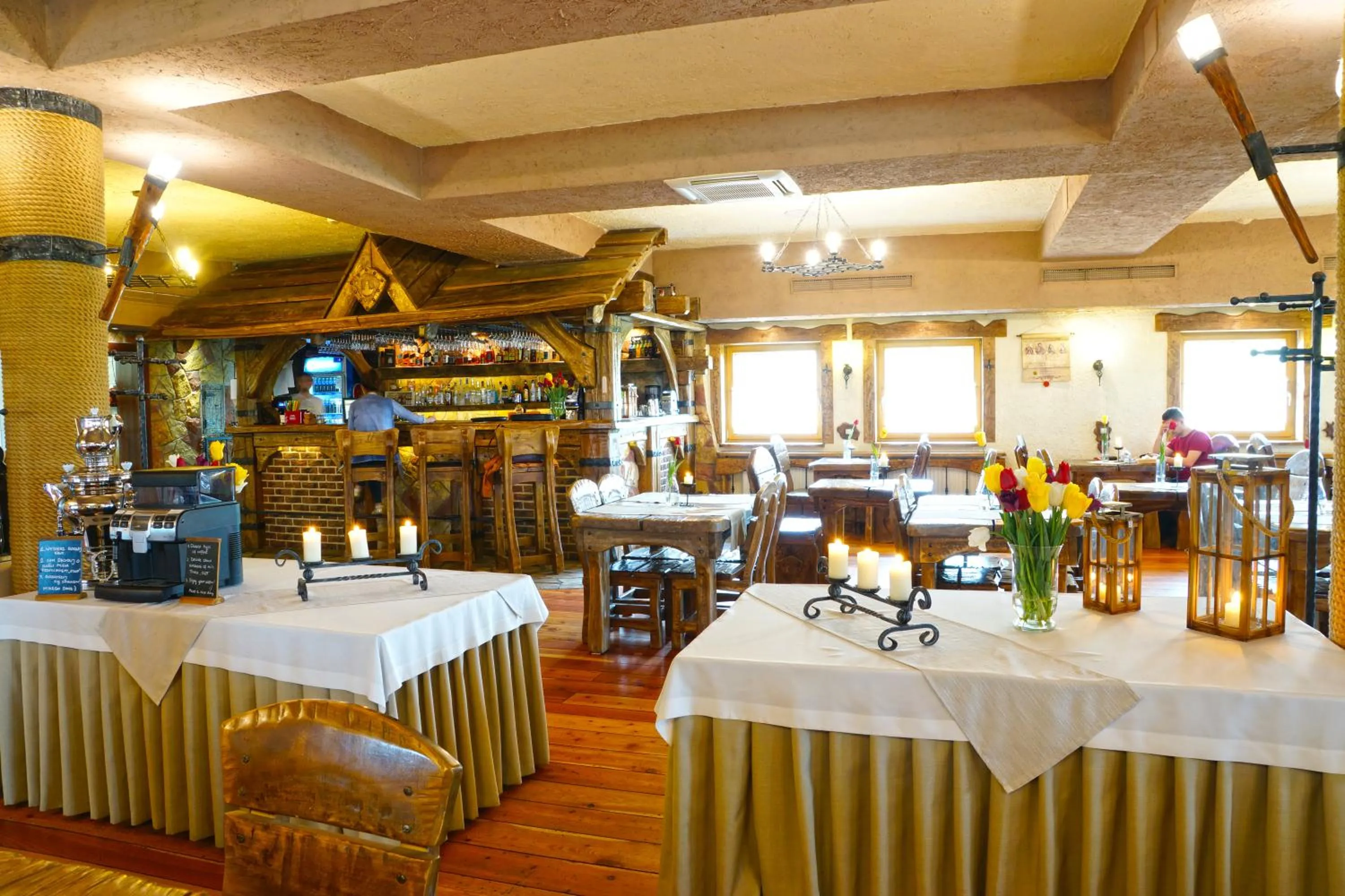 Restaurant/places to eat in Hotel Rycerski