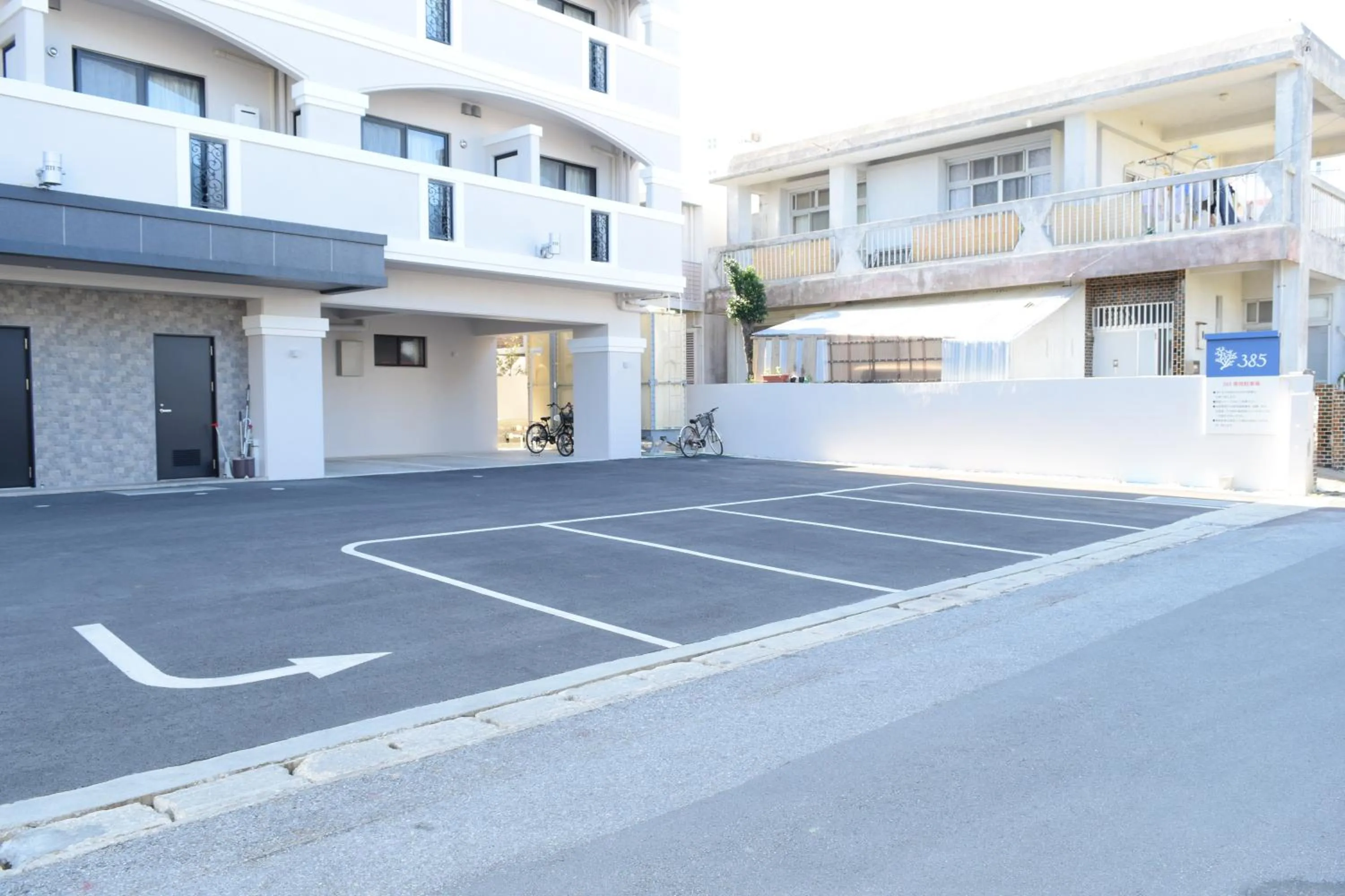 Area and facilities in Hotel 385