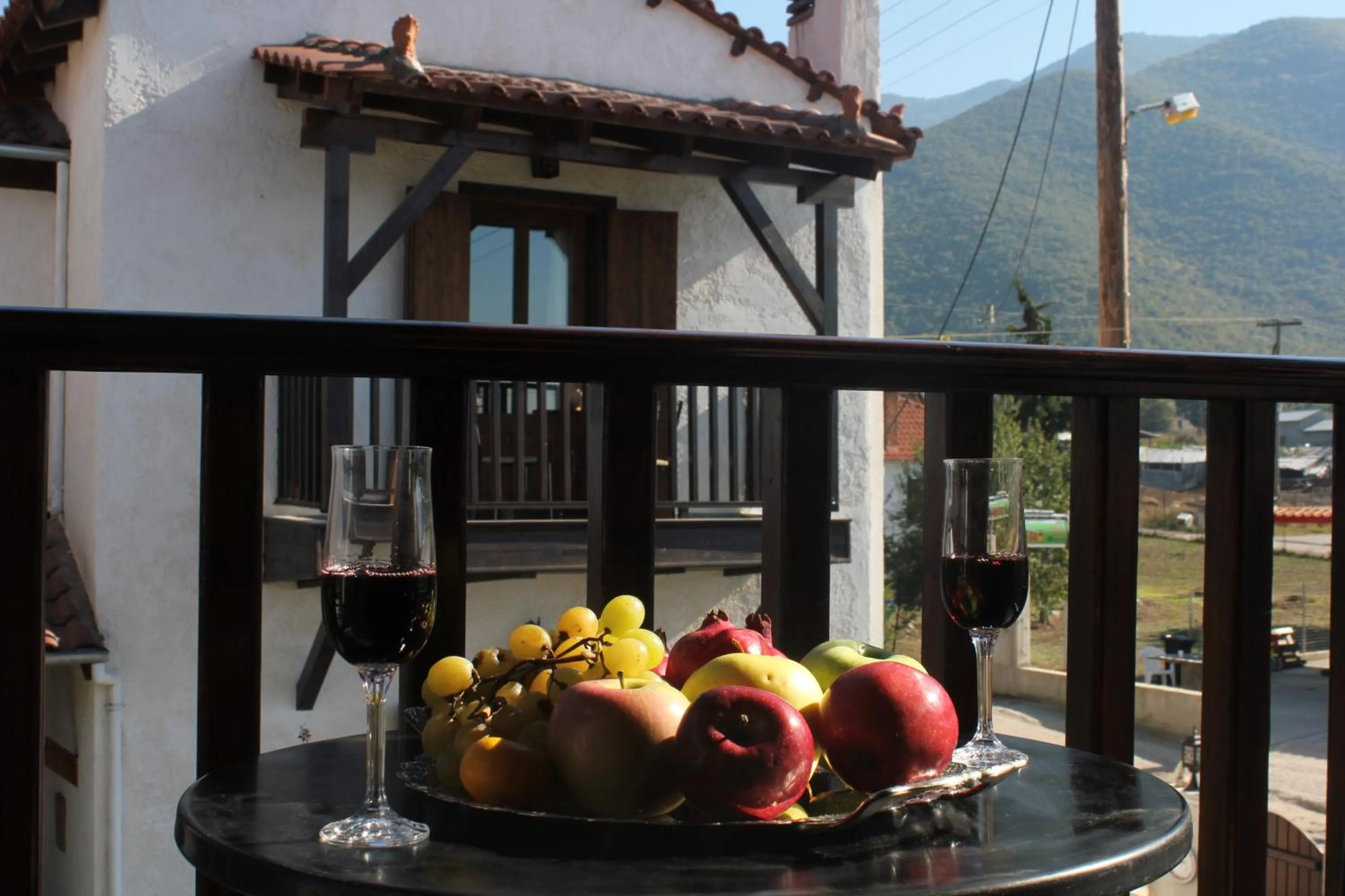 Facade/entrance in Chateaux Constantin Agistro