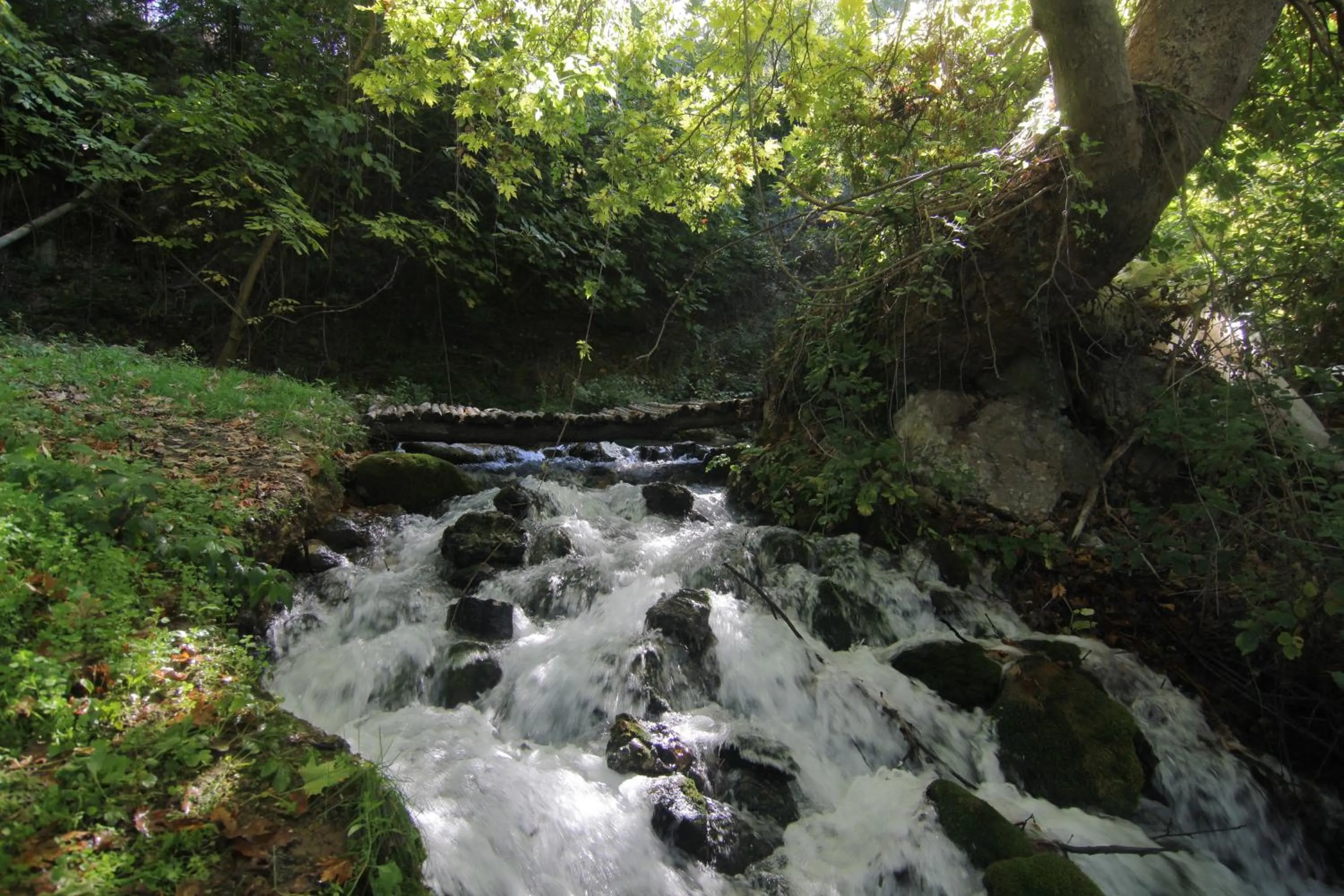 Nearby landmark in Chateaux Constantin Agistro