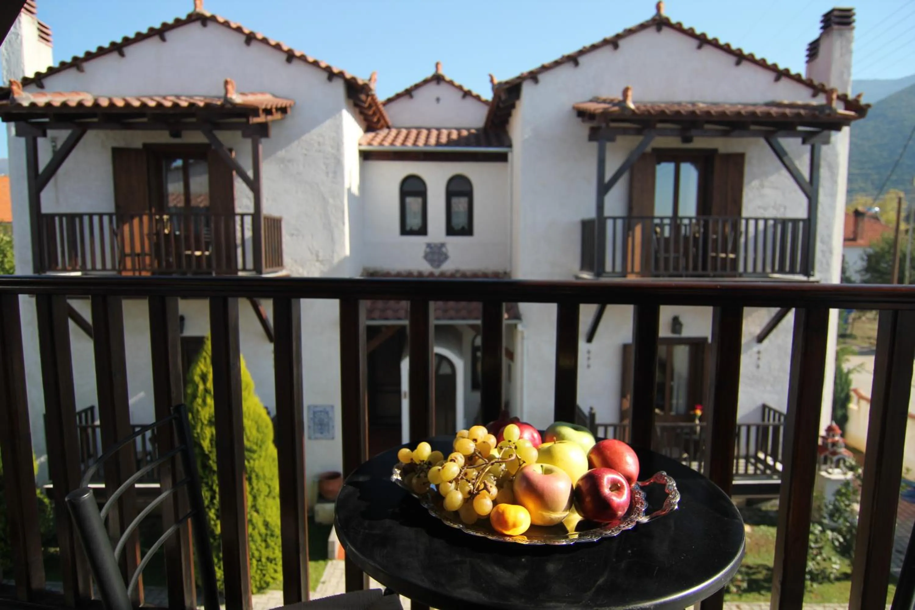 Property building in Chateaux Constantin Agistro