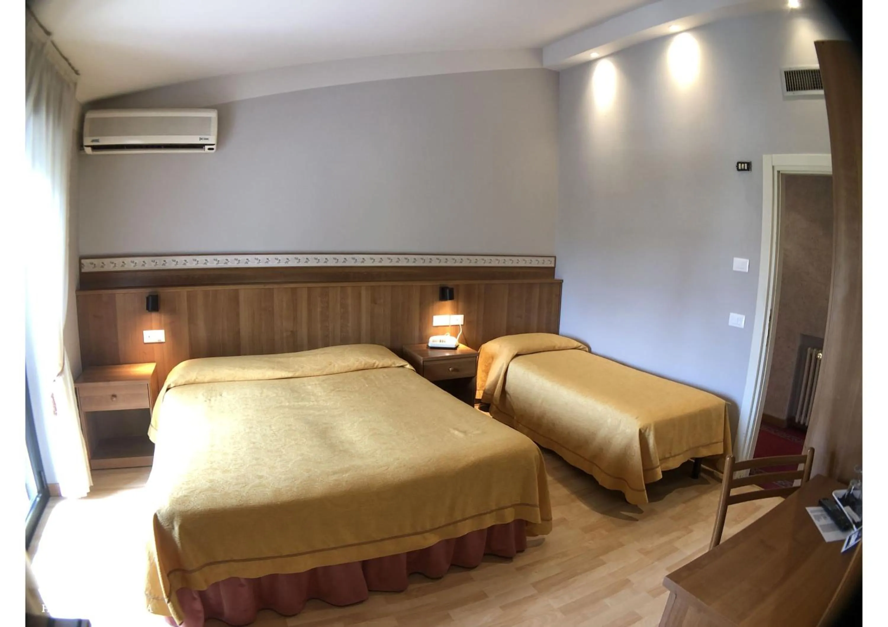 Bed in Hotel La Bussola