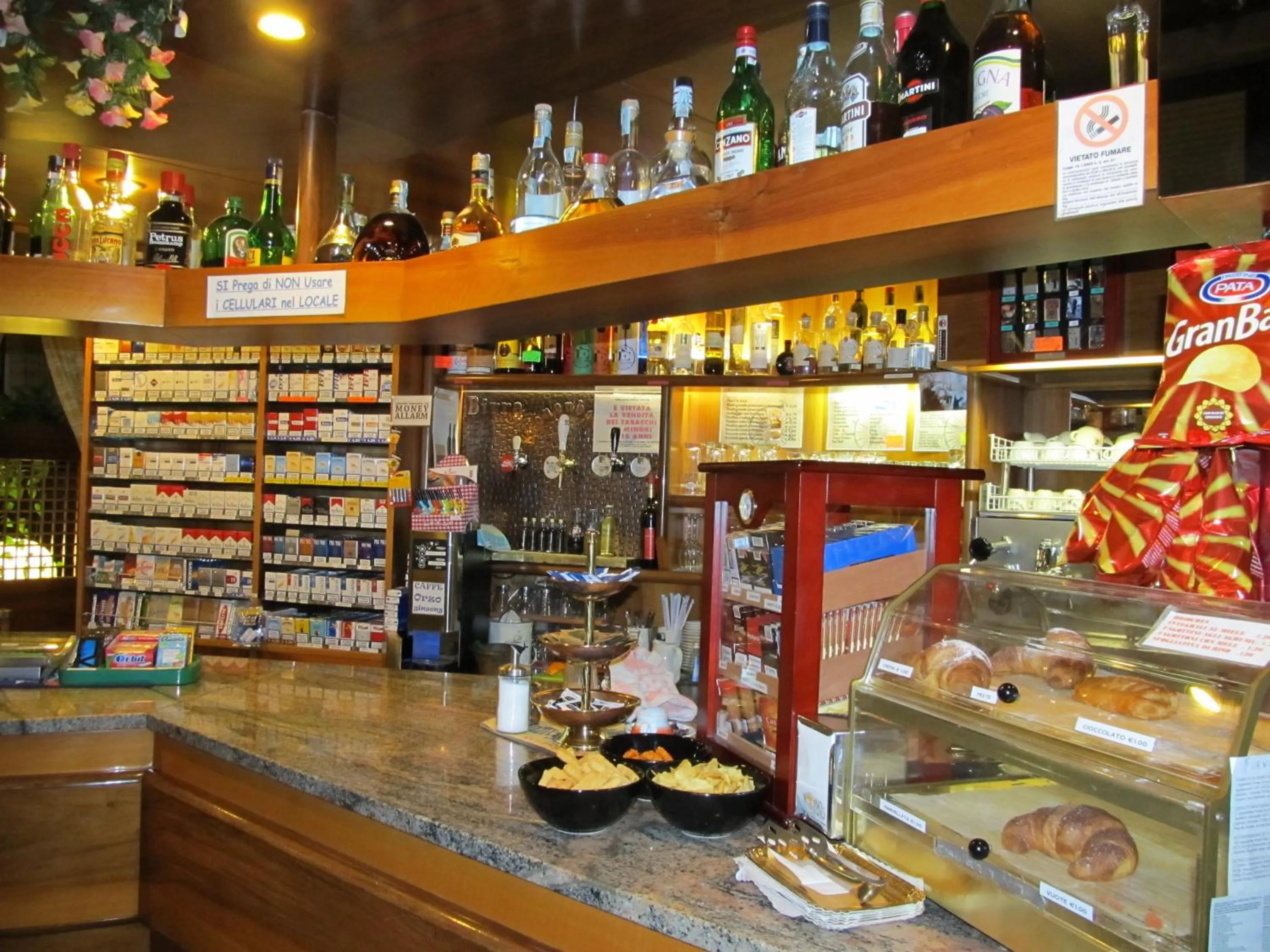 Restaurant/places to eat in Hotel La Bussola