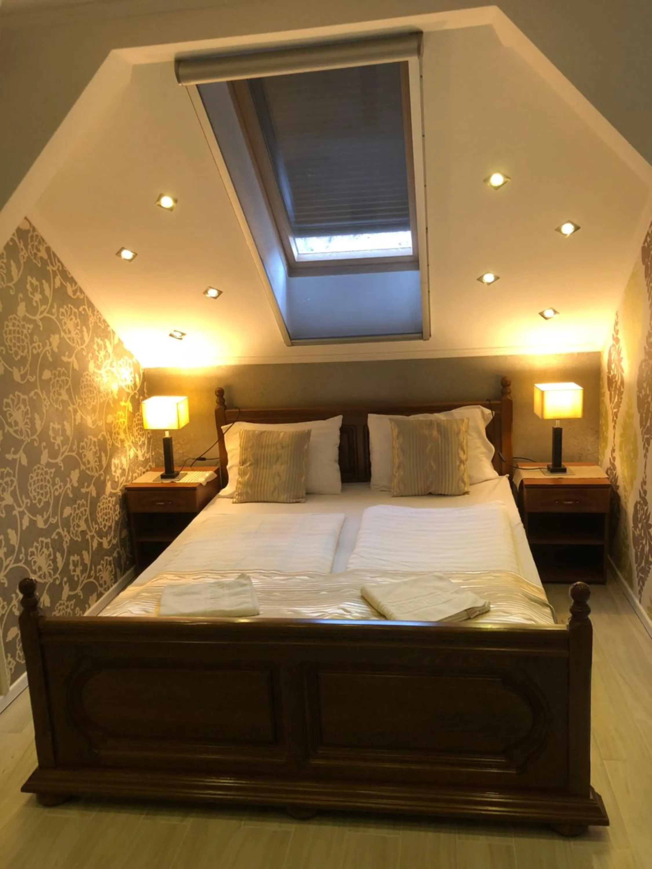 Bed in Mosoly Apartman