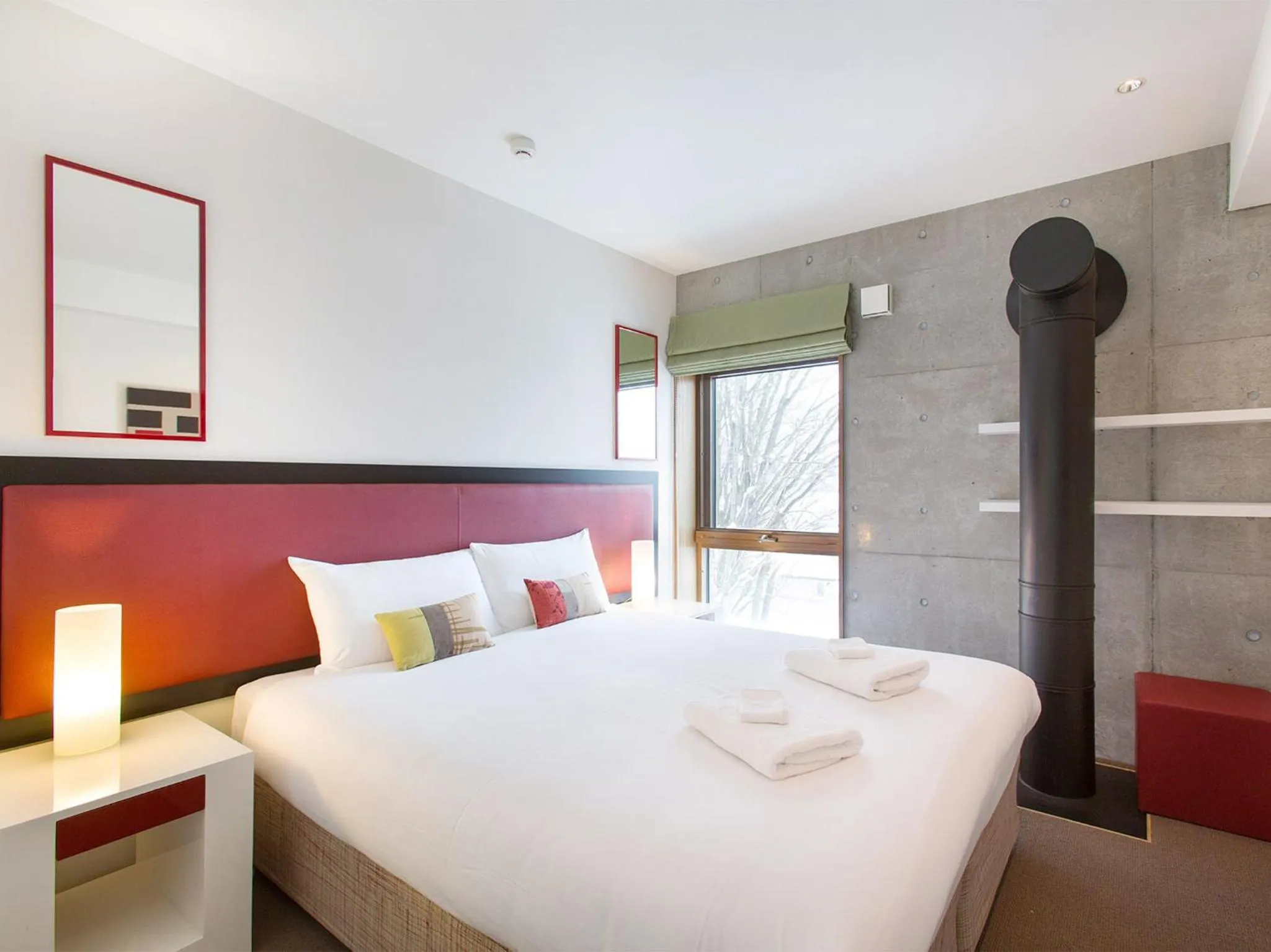 Bed in Kita Kitsune Chalet