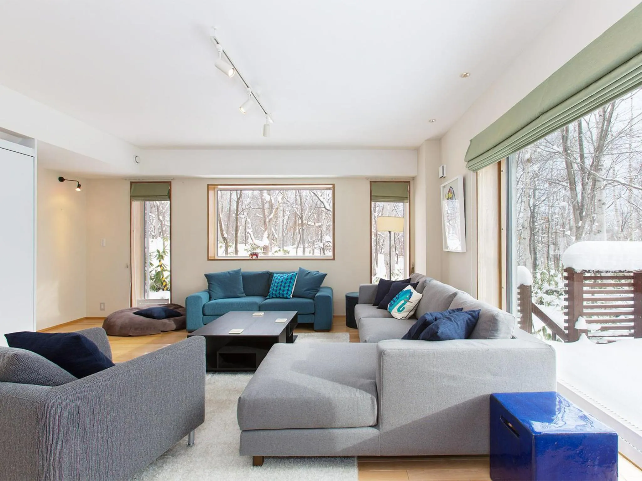 Living room in Kita Kitsune Chalet