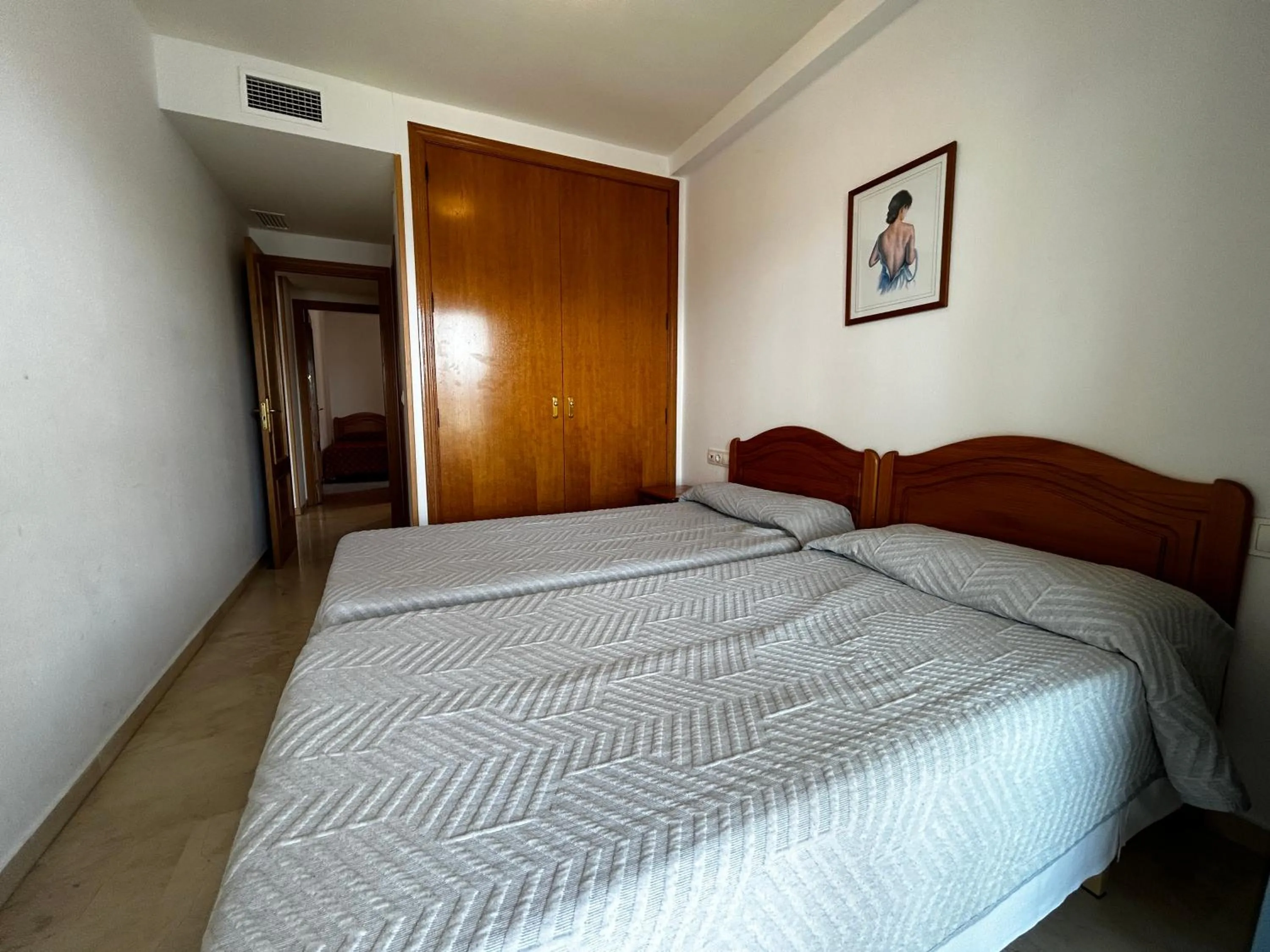 Gemelos 22-Fincas Benidorm