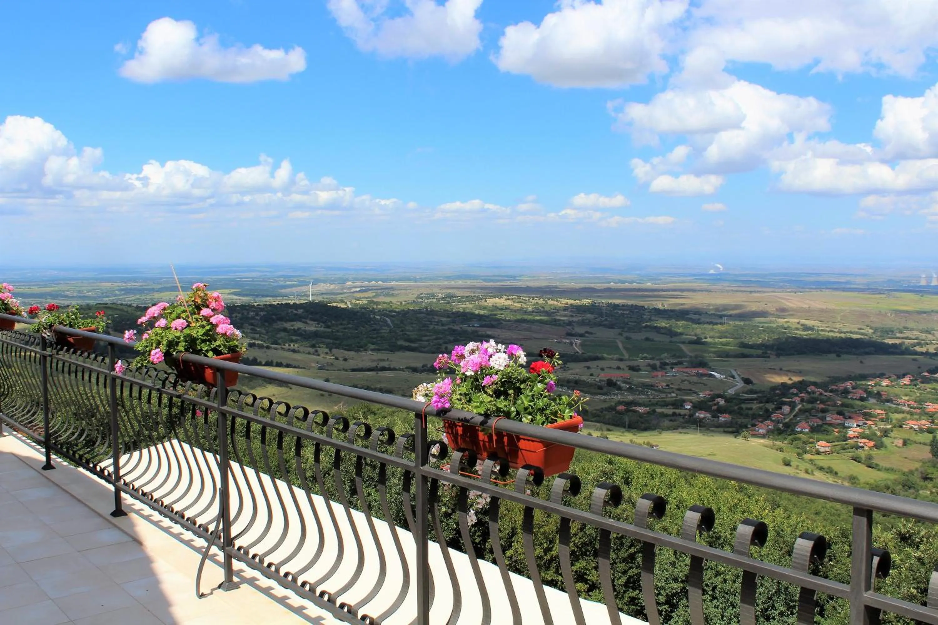 Property building in Zaara Estate