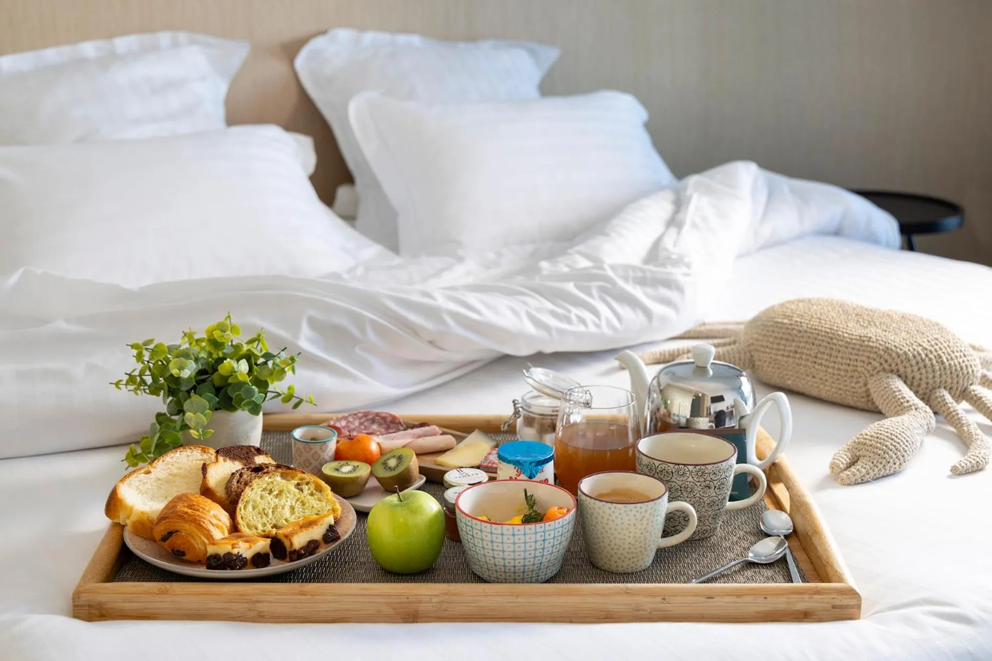 Bedroom, Bed in Best Western Plus Hotel les Rives du Ter