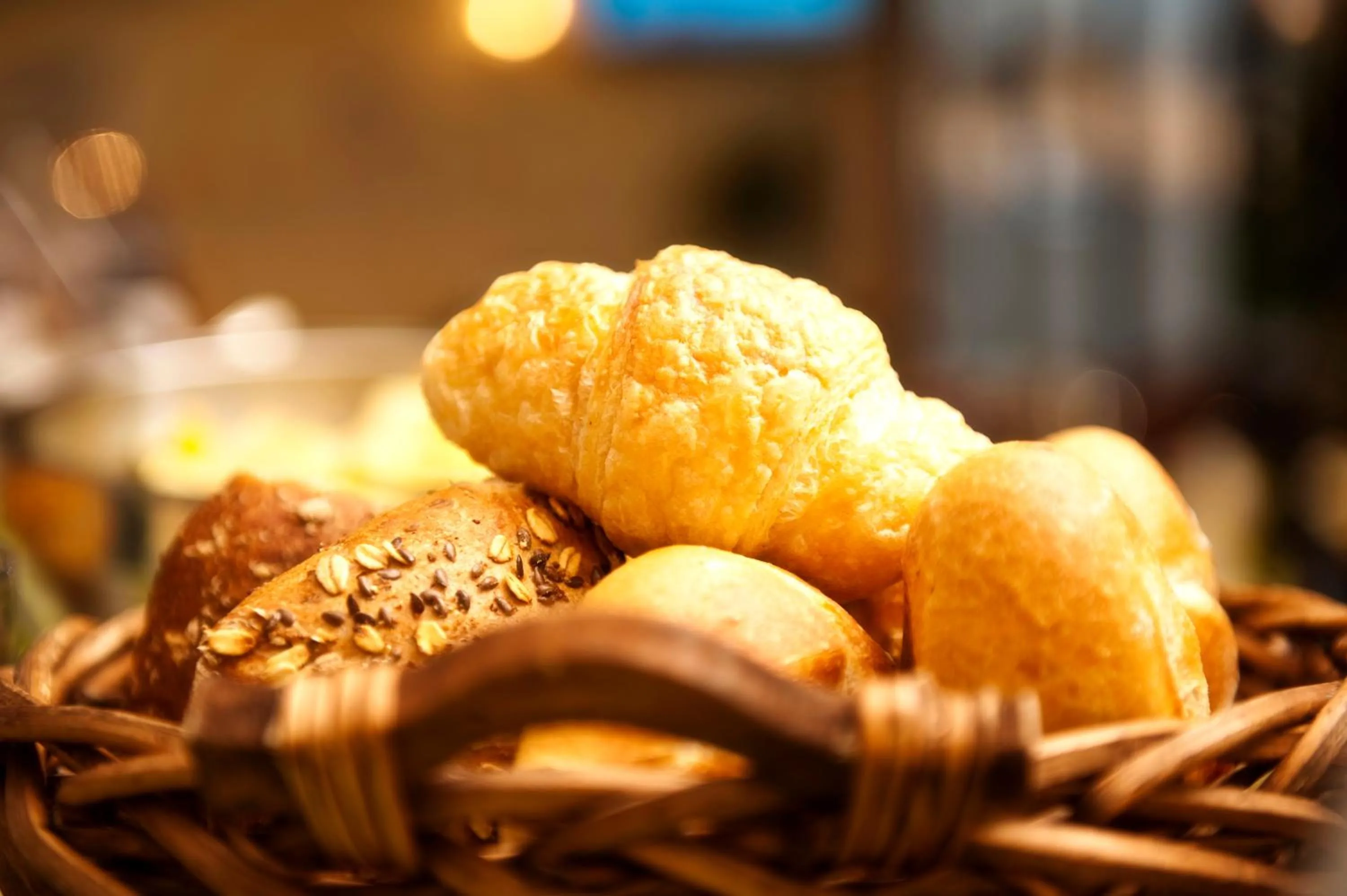 Food and drinks in Advantage Appartements Hotel