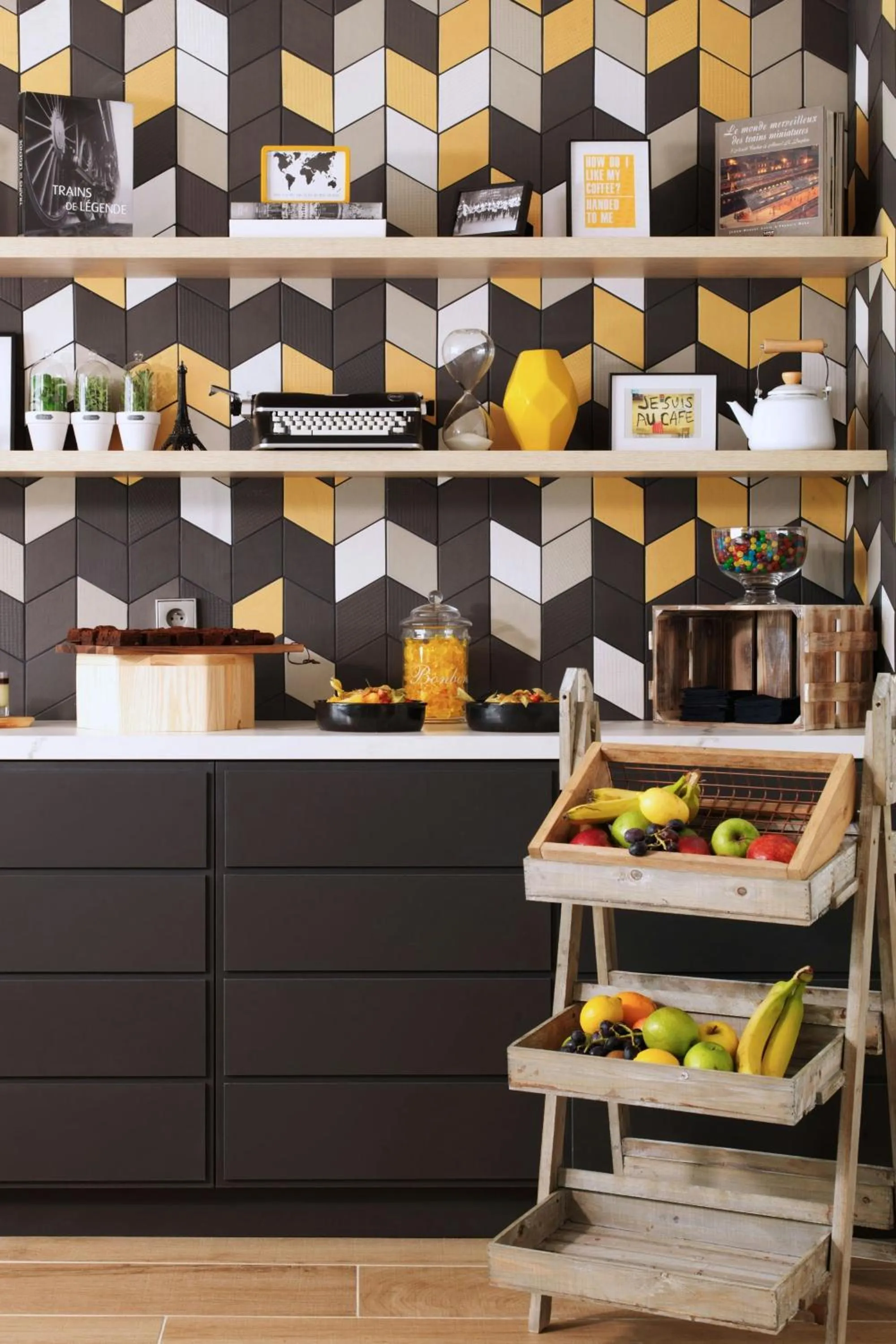 Lounge or bar in Courtyard by Marriott Paris Gare de Lyon