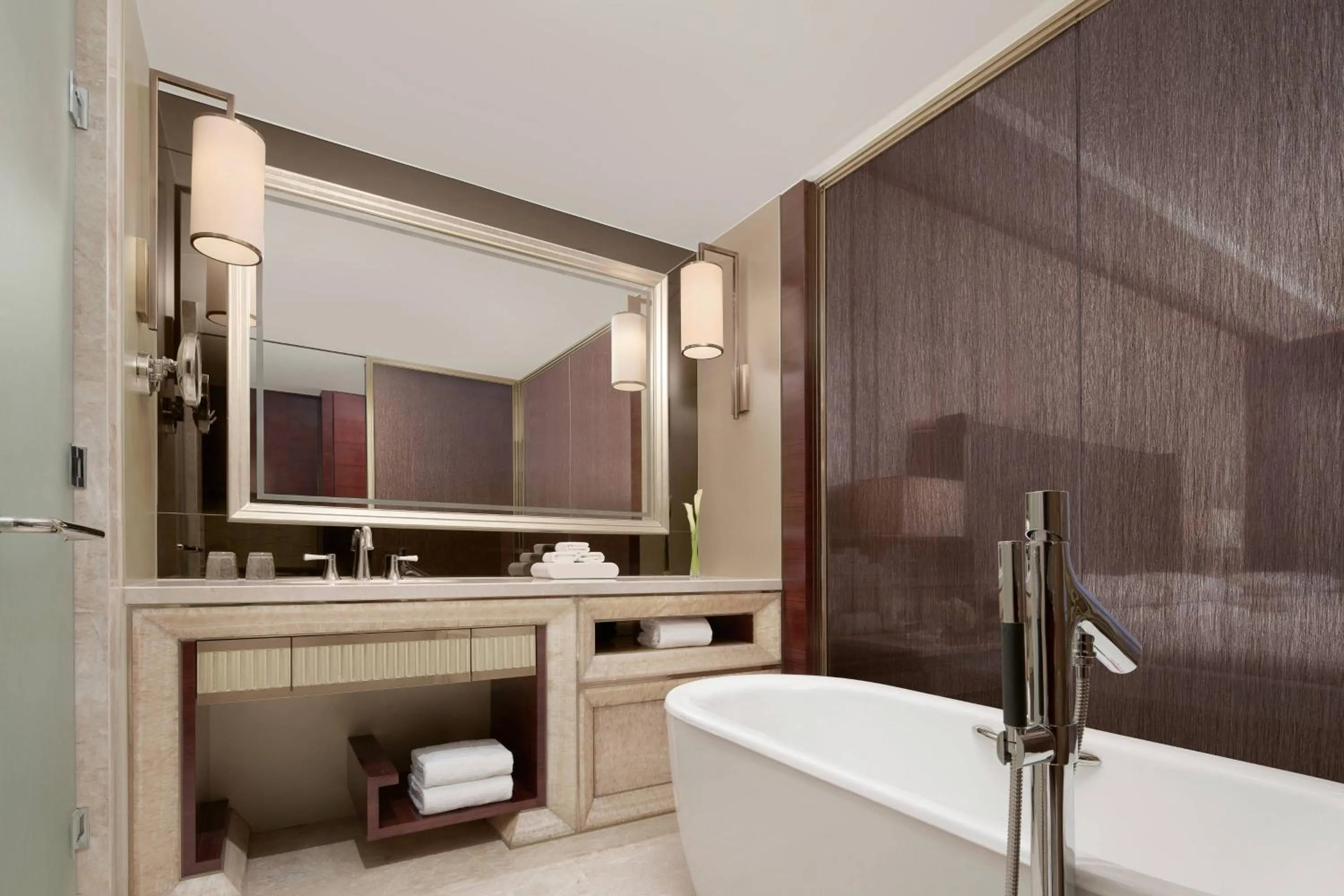 Bathroom in The International Trade City, Yiwu - Marriott Executive Apartments