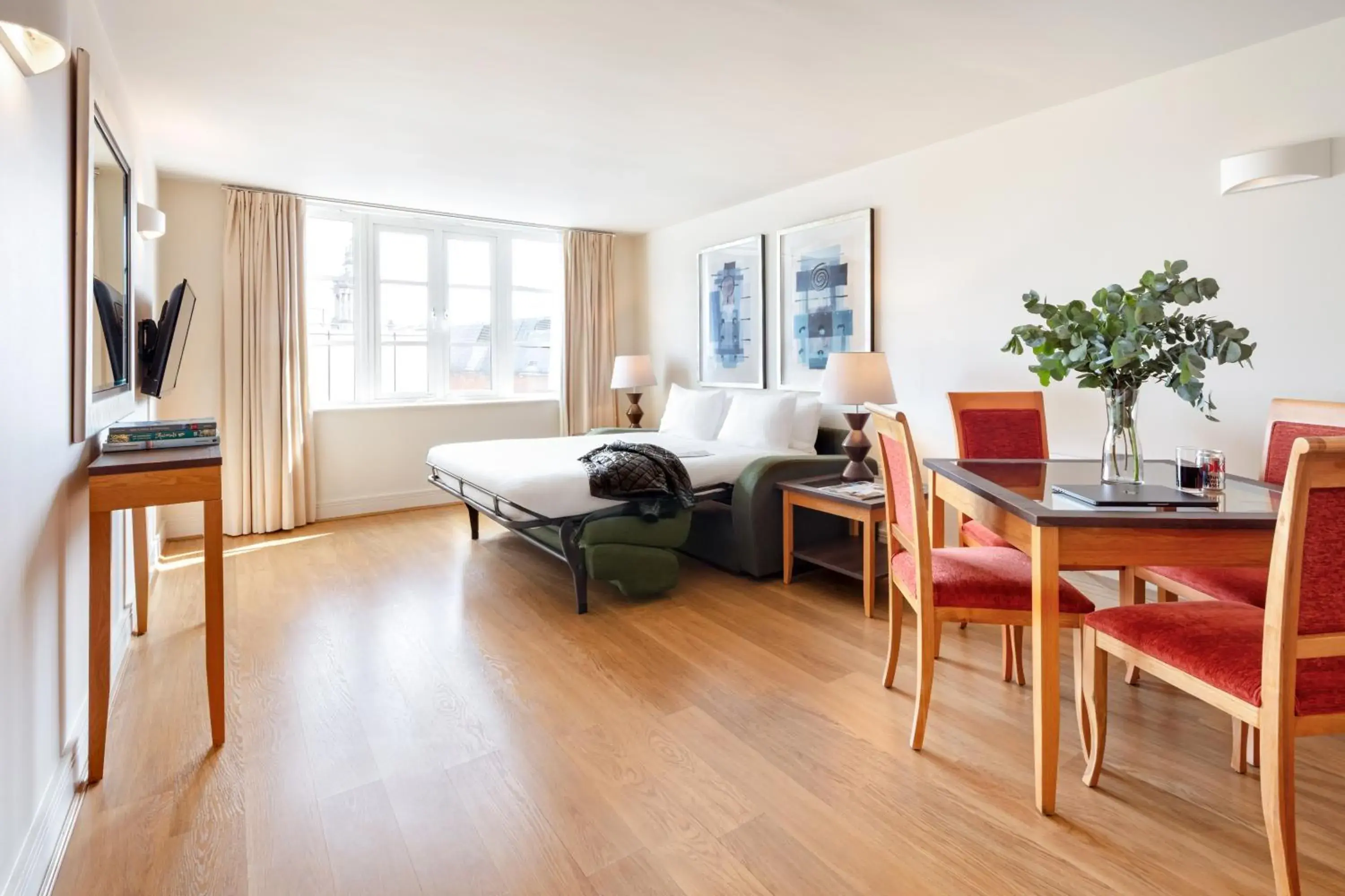 Living room in Marlin Apartments London City - Queen Street Living room in Marlin Apartments London City - Queen Street