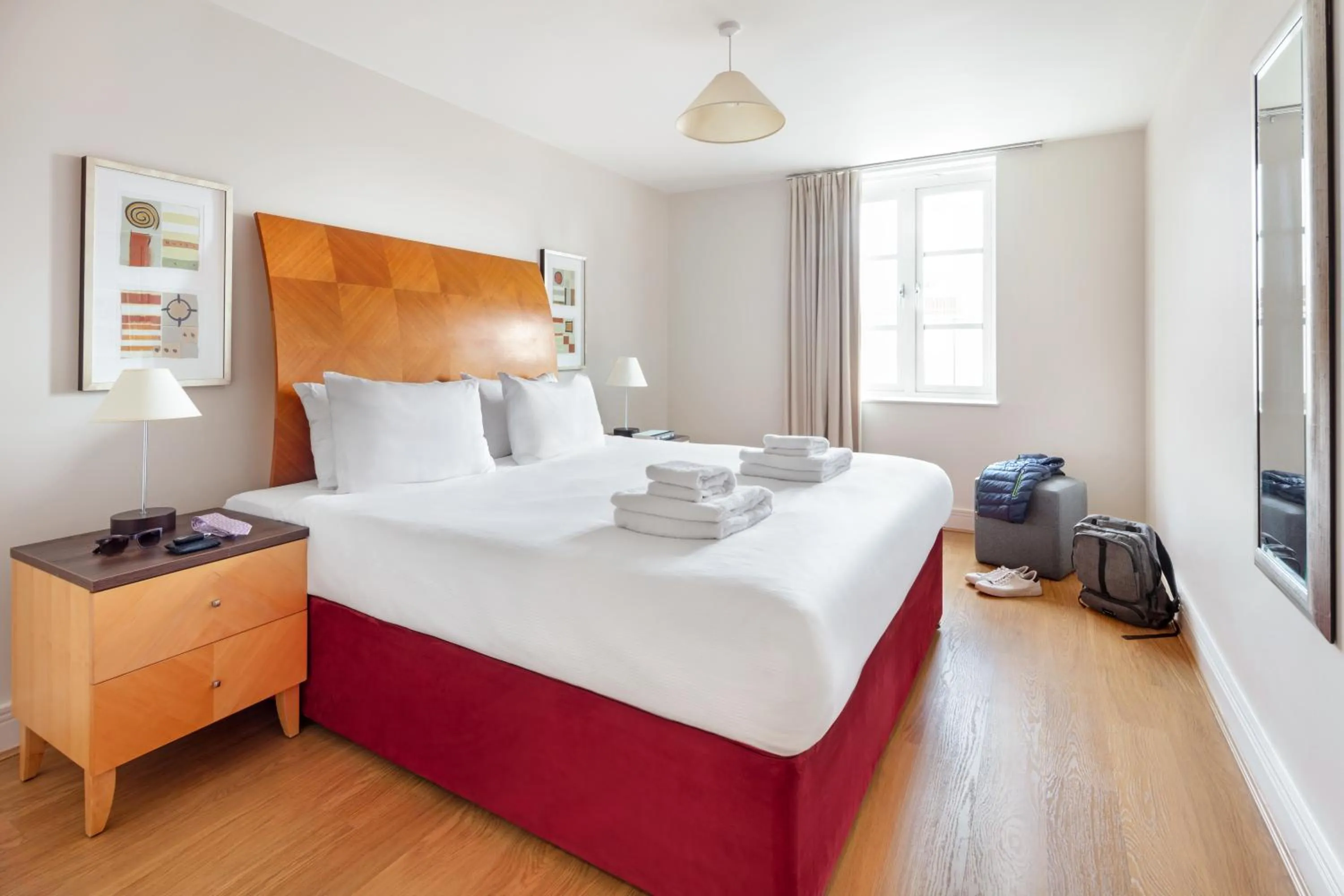 Bedroom, Bed in Marlin Apartments London City - Queen Street