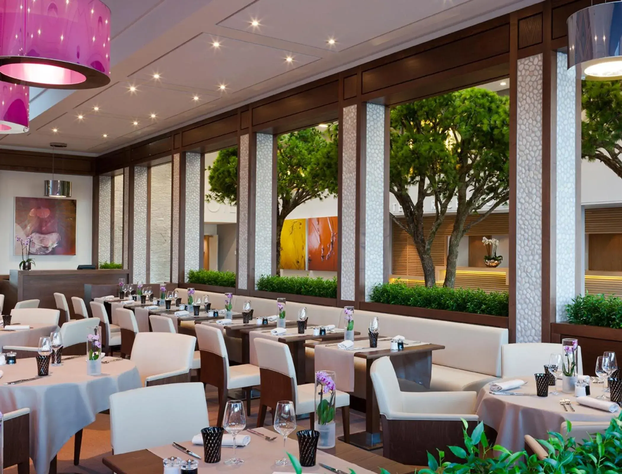 Restaurant/places to eat in Hôtel Barrière Ribeauvillé Restaurant/places to eat in Hôtel Barrière Ribeauvillé