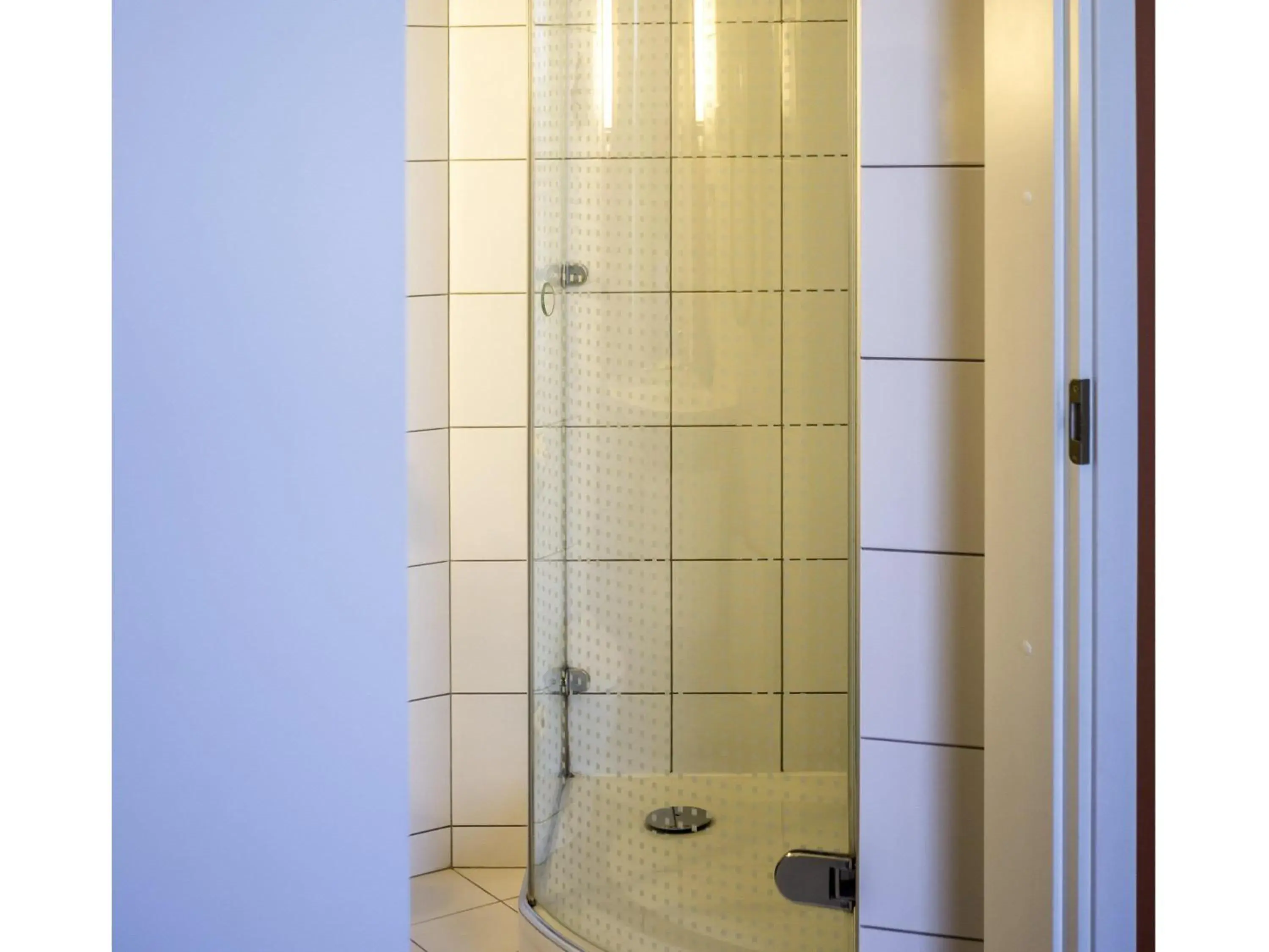 Bedroom in Ibis Kaunas Centre Bedroom in Ibis Kaunas Centre