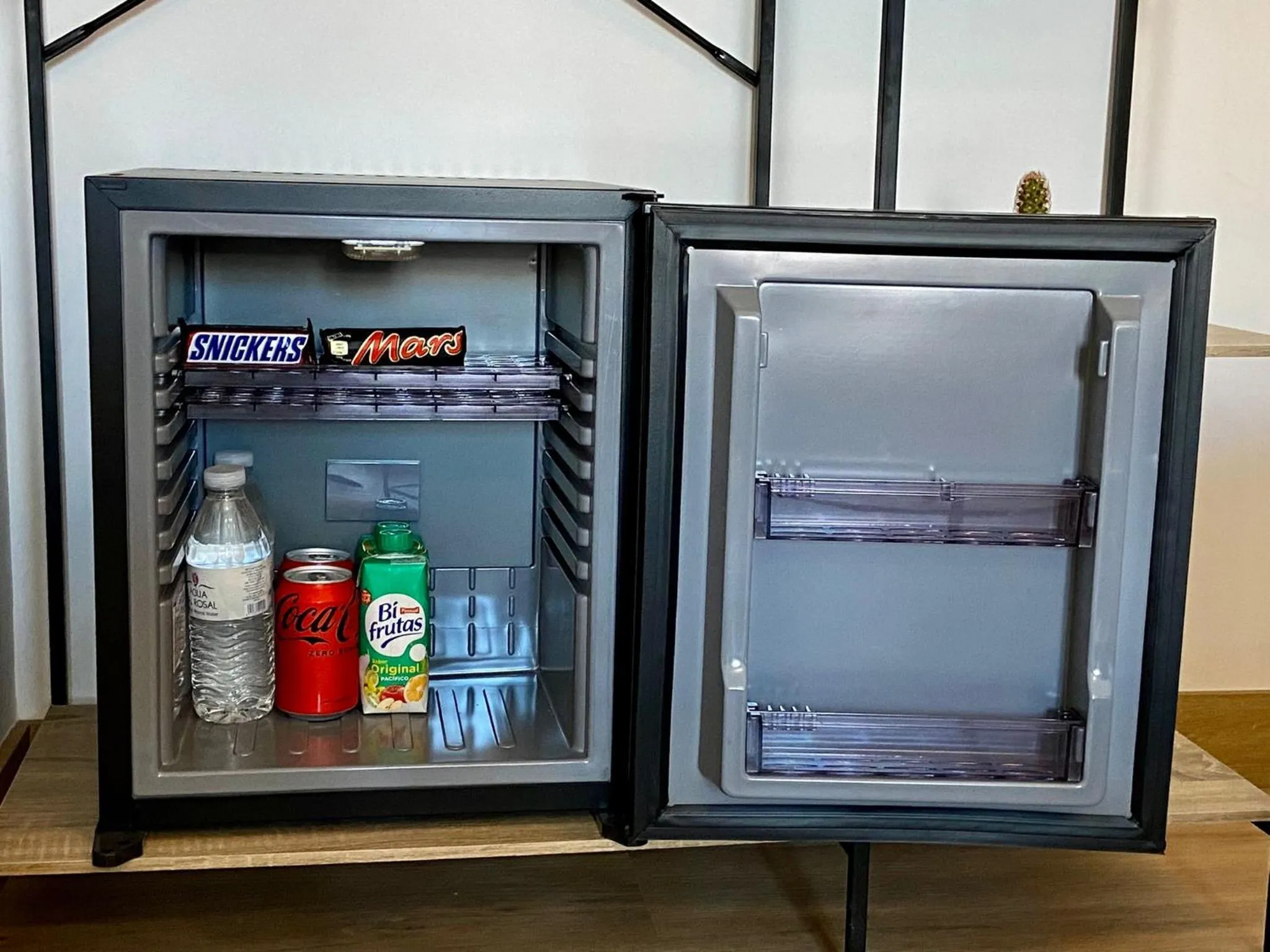 oven in Malaga City Suites