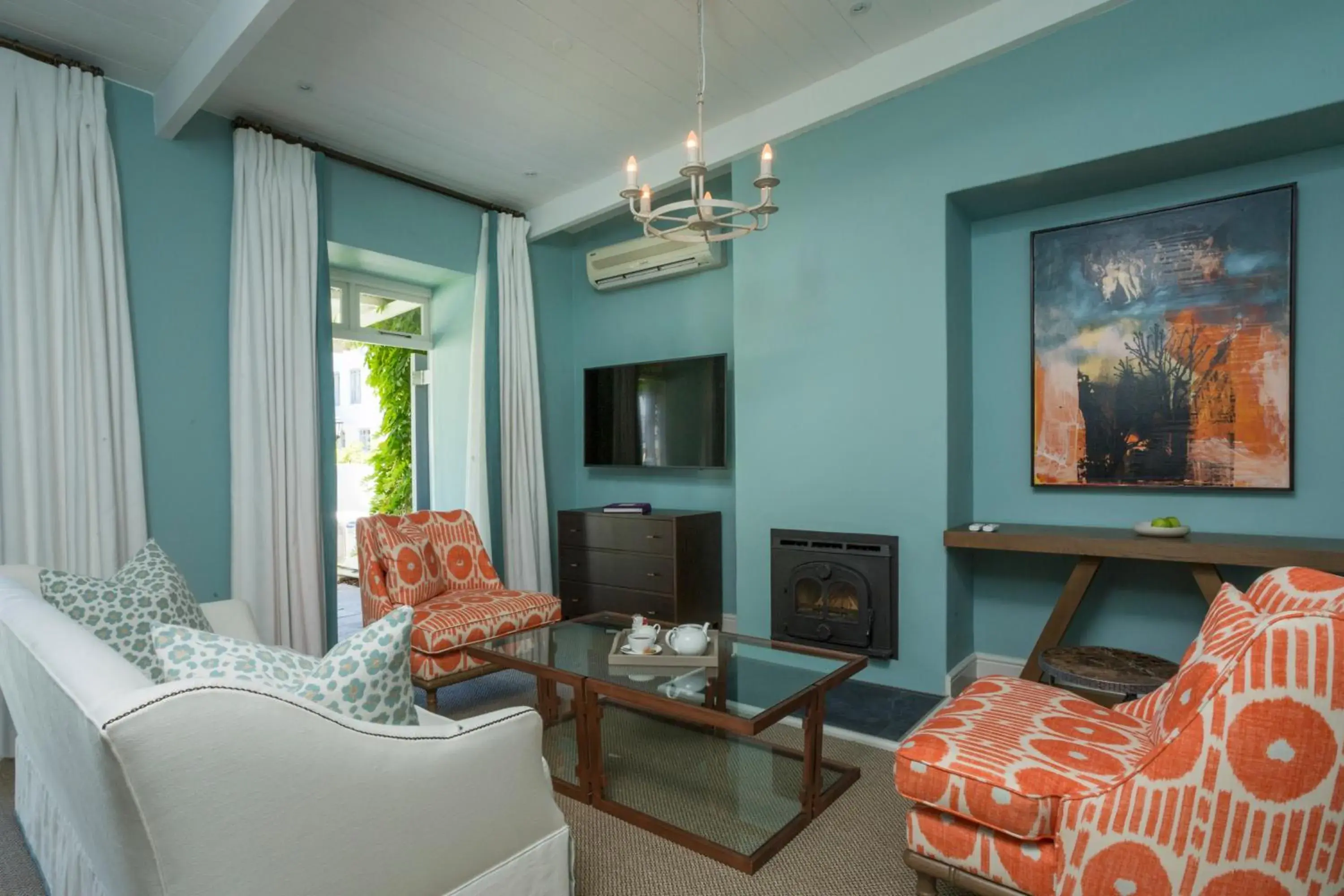 Suite with Private Pool in Le Quartier Francais Suite with Private Pool in Le Quartier Francais