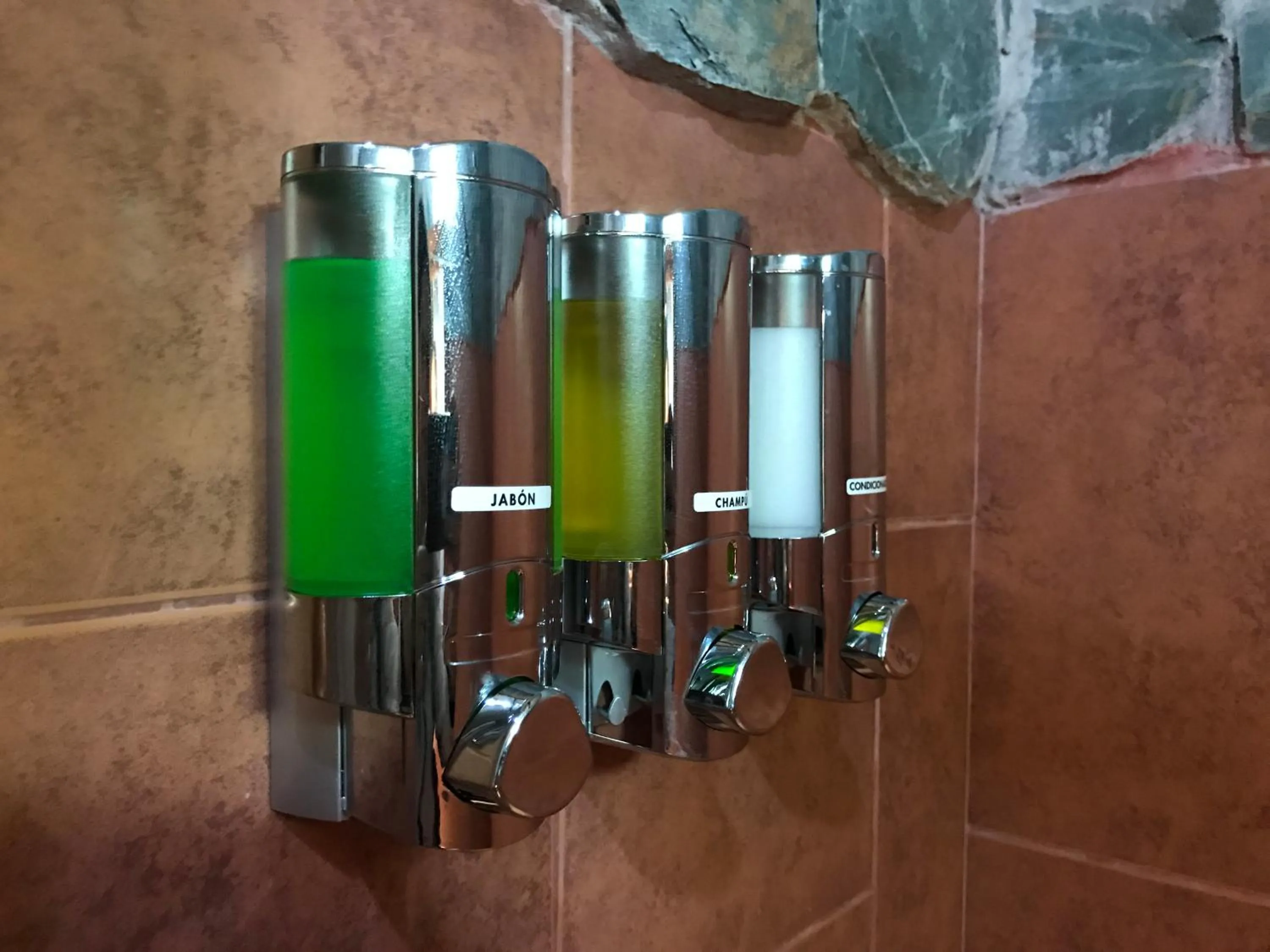 Shower in Hosteria Cananvalle