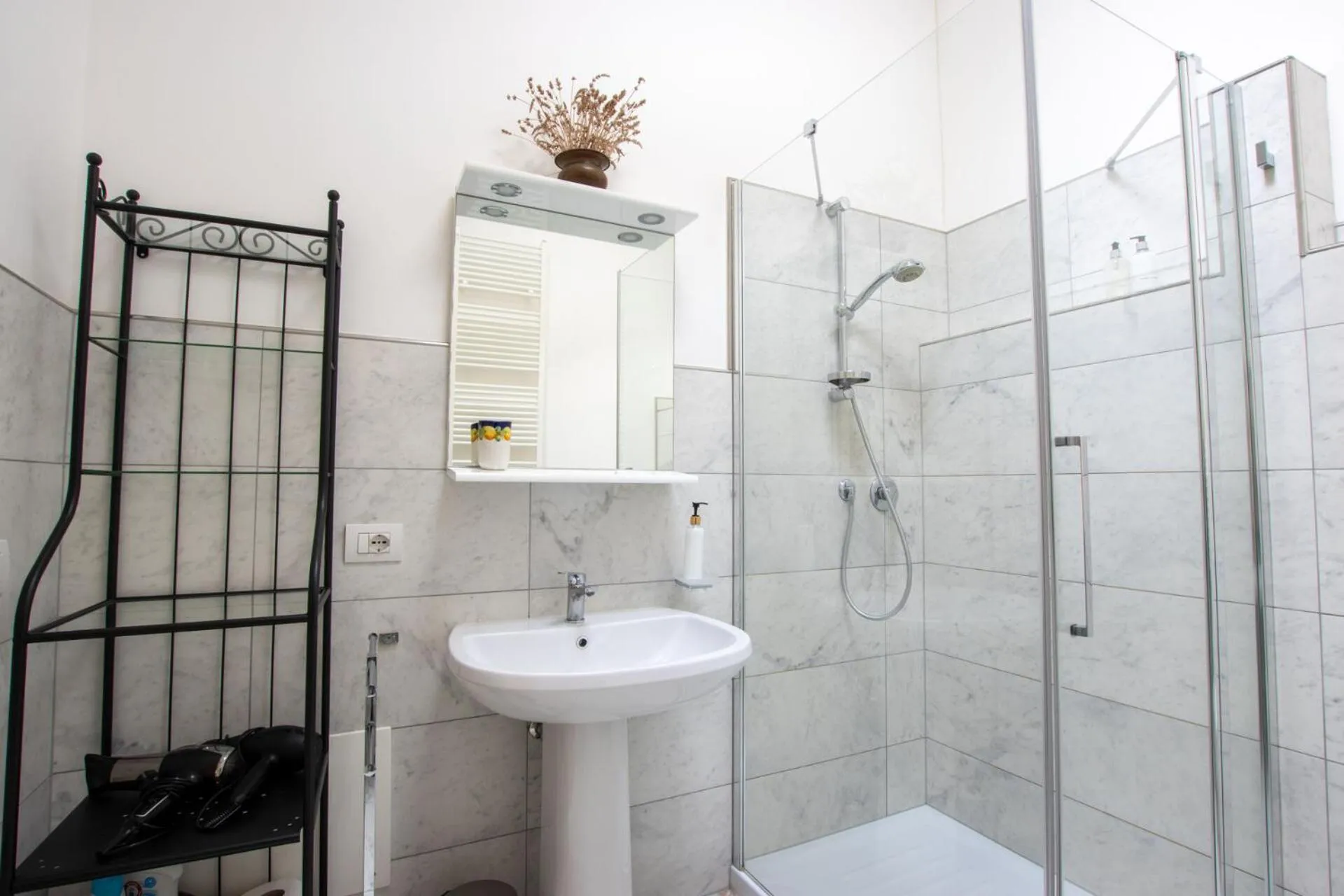 Shower in R&B Giardino 34