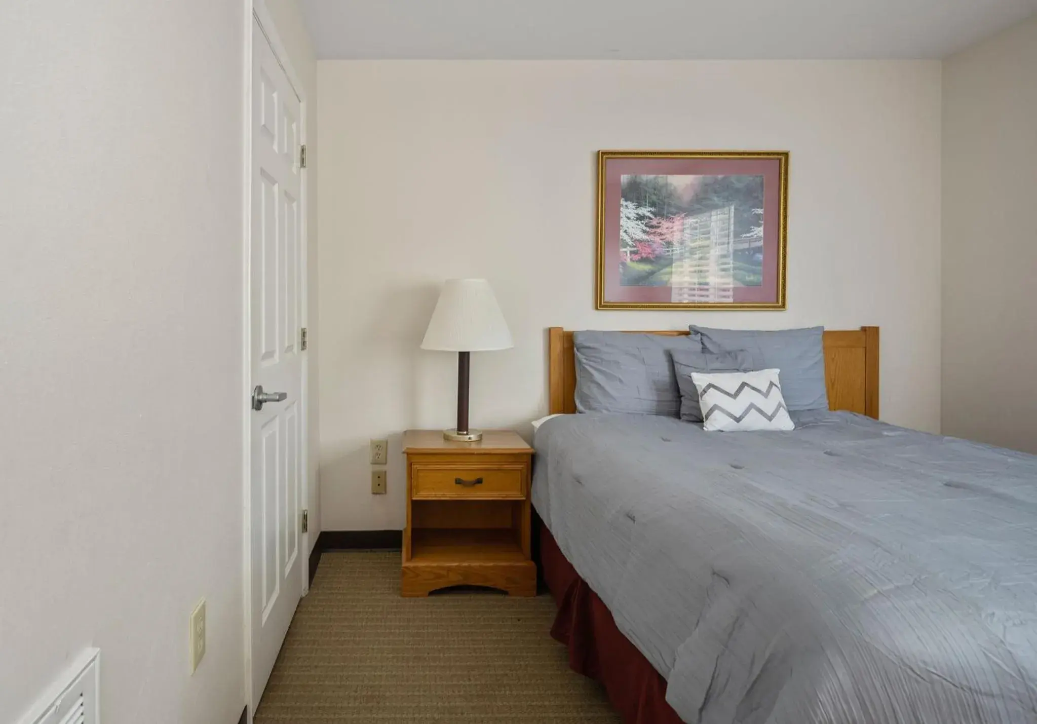 Bed in Affordable Suites Conover / Hickory Bed in Affordable Suites Conover / Hickory