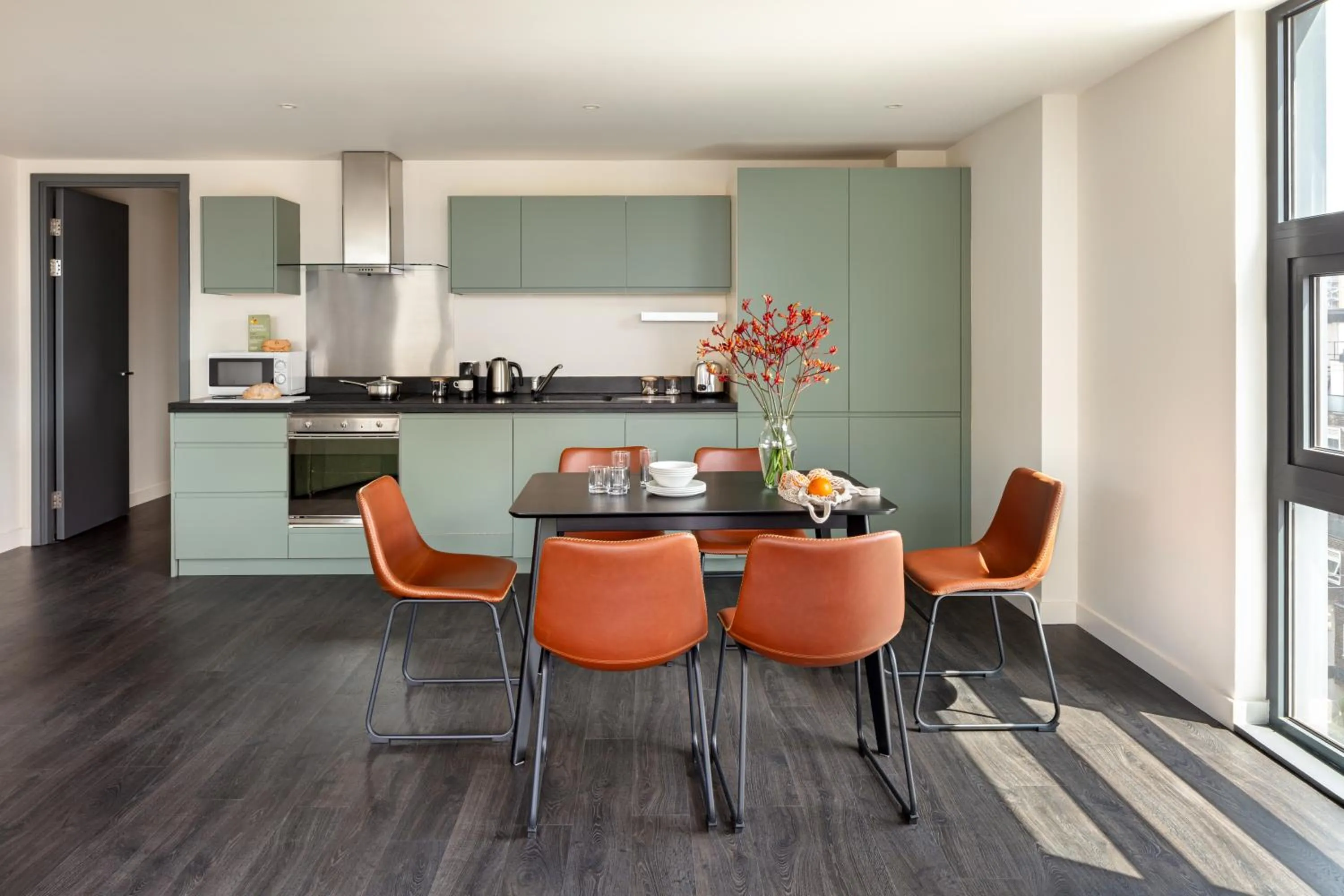 Kitchen or kitchenette in Marlin Canary Wharf