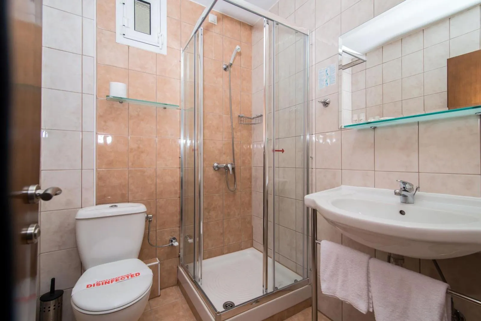 Bathroom in Hotel Europe