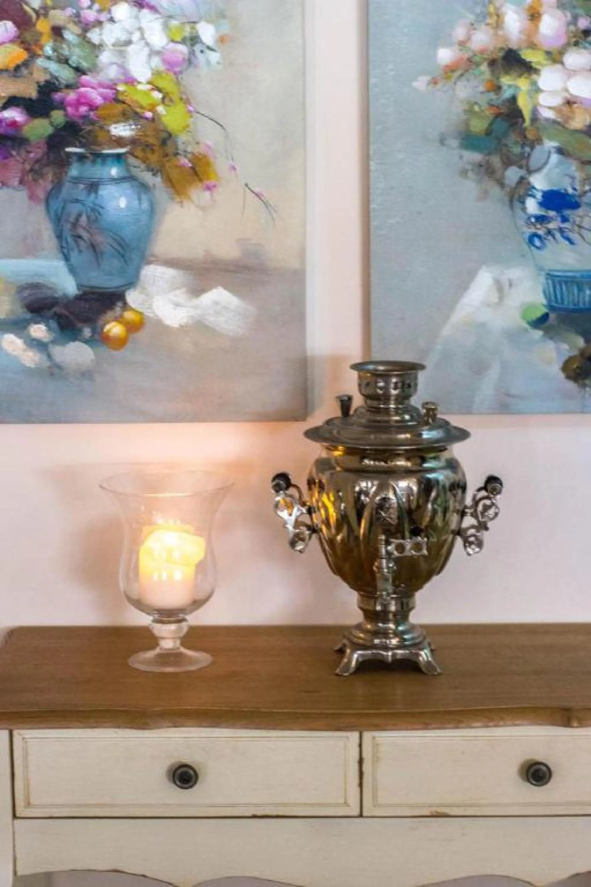 Decorative detail in Hotel Europe