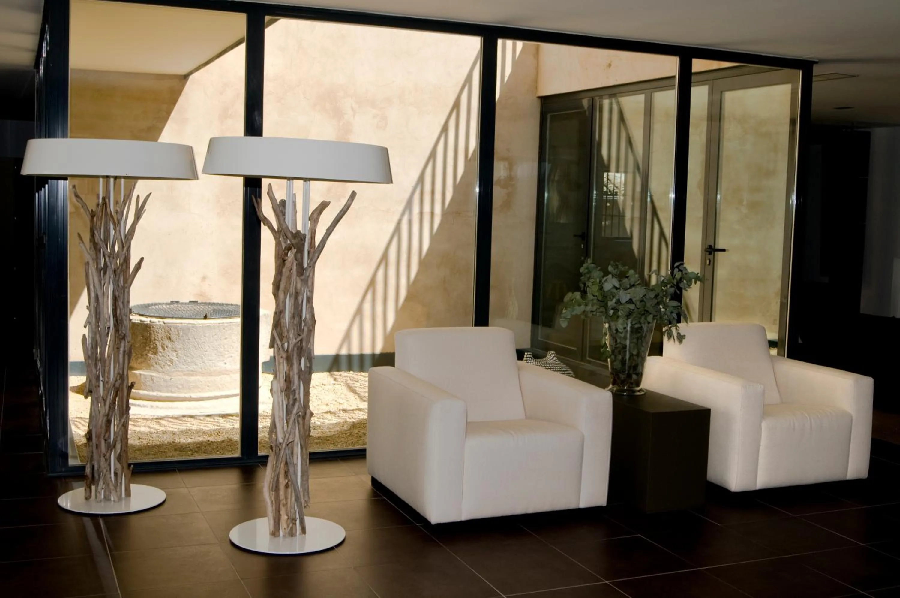 Seating area in Hospedium Hotel Convento de Santa Ana